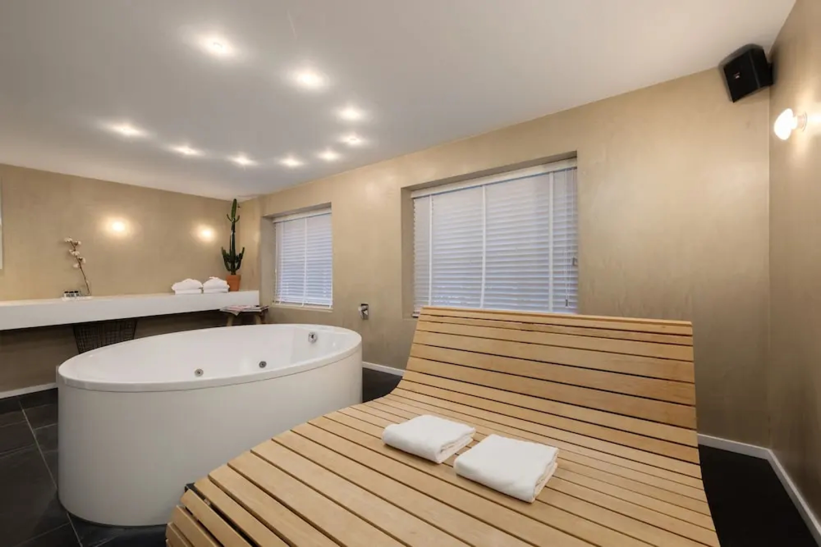 Katoen City Lofts