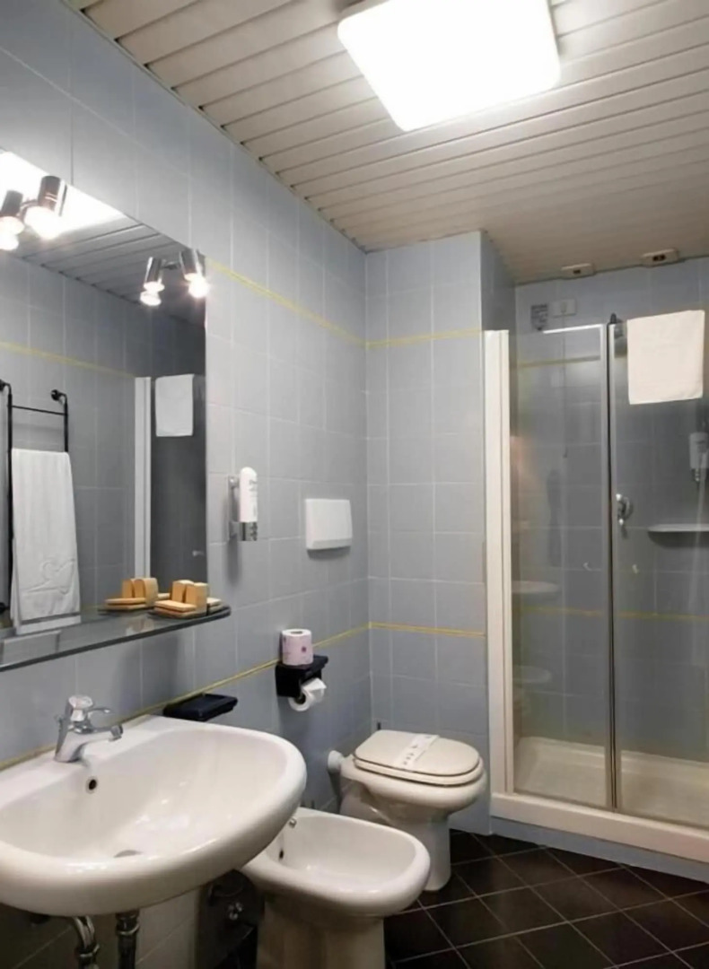 Pacific Hotel Airport