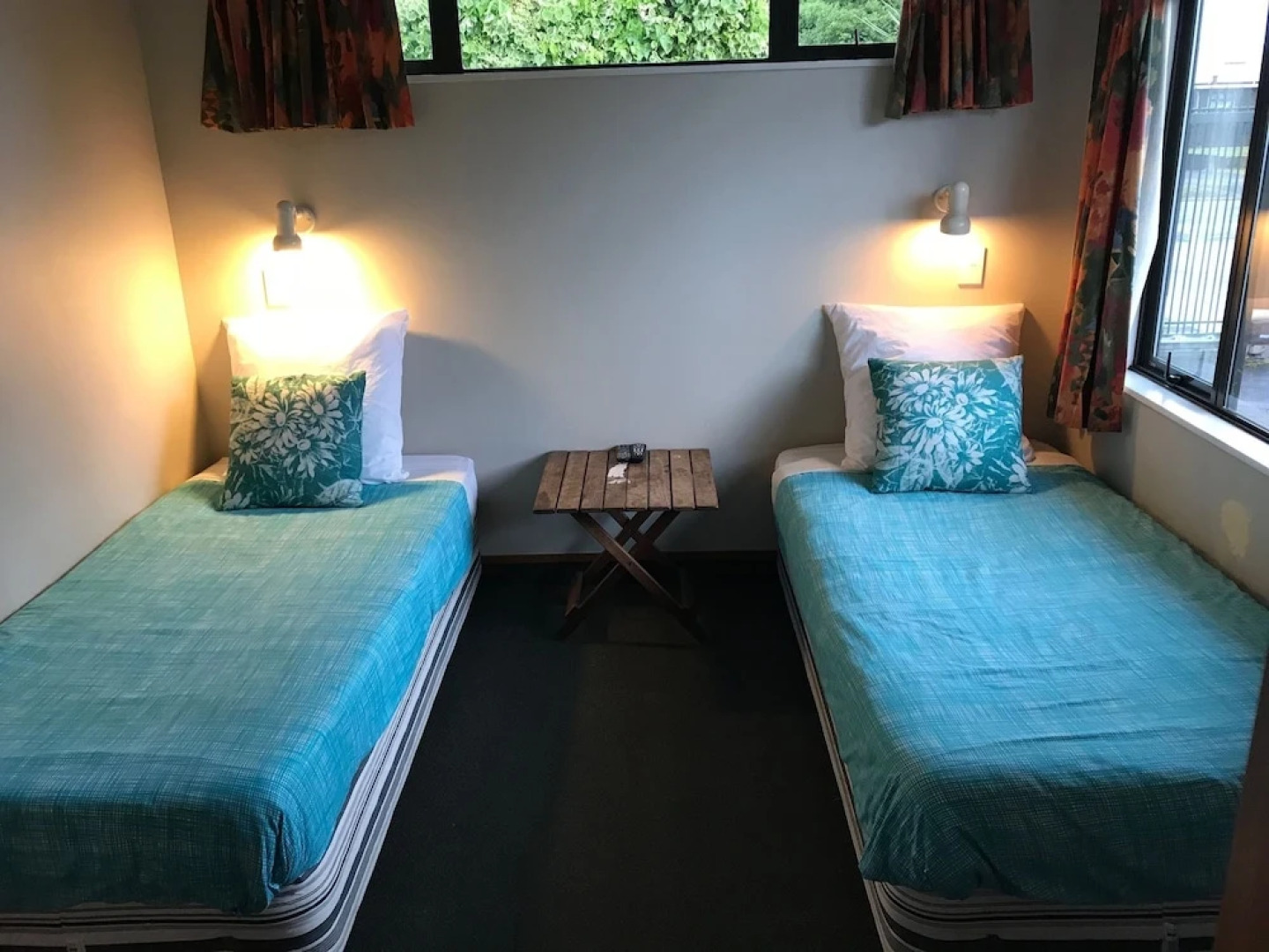 Rainbow Lodge - Hostel
