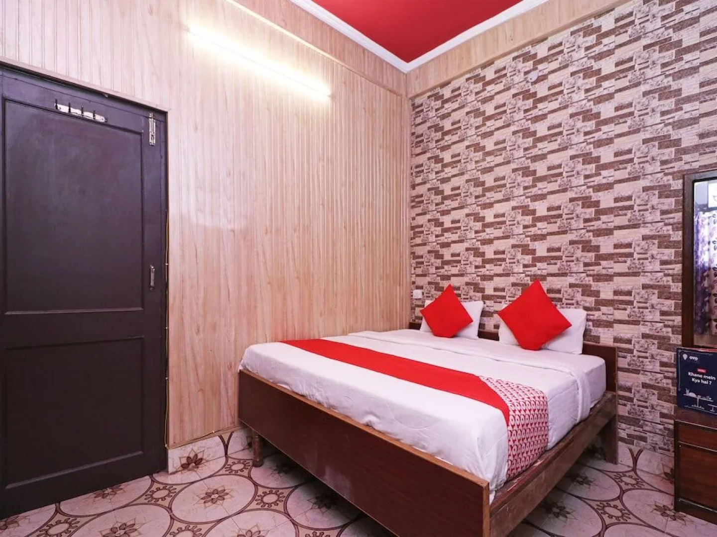 OYO 24473 Anuradha Palace