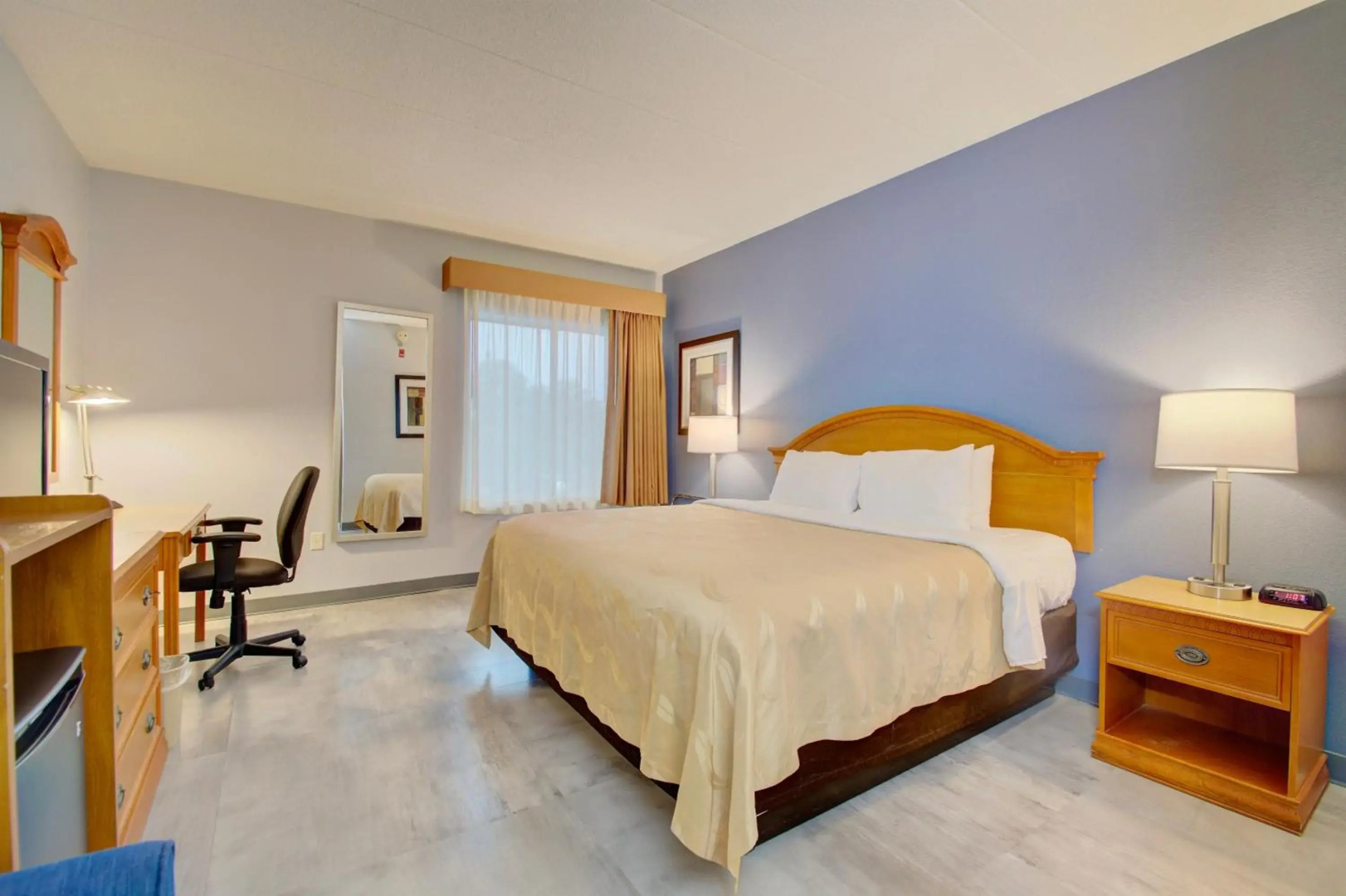 Quality Inn & Suites CVG Airport
