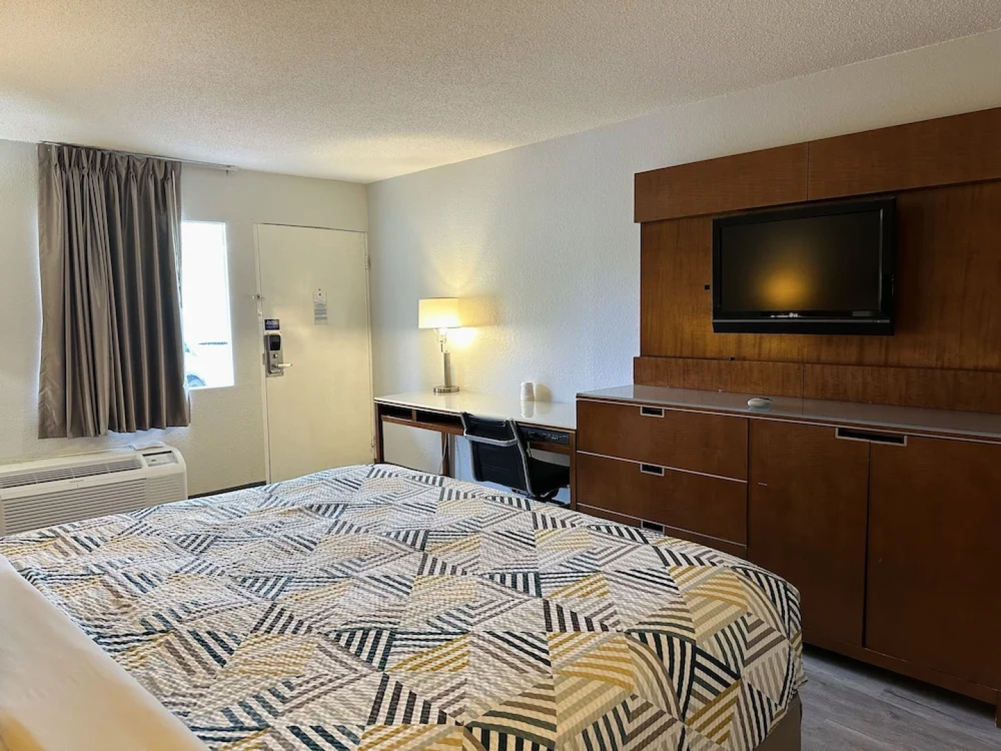 Travelodge by Wyndham Forrest City