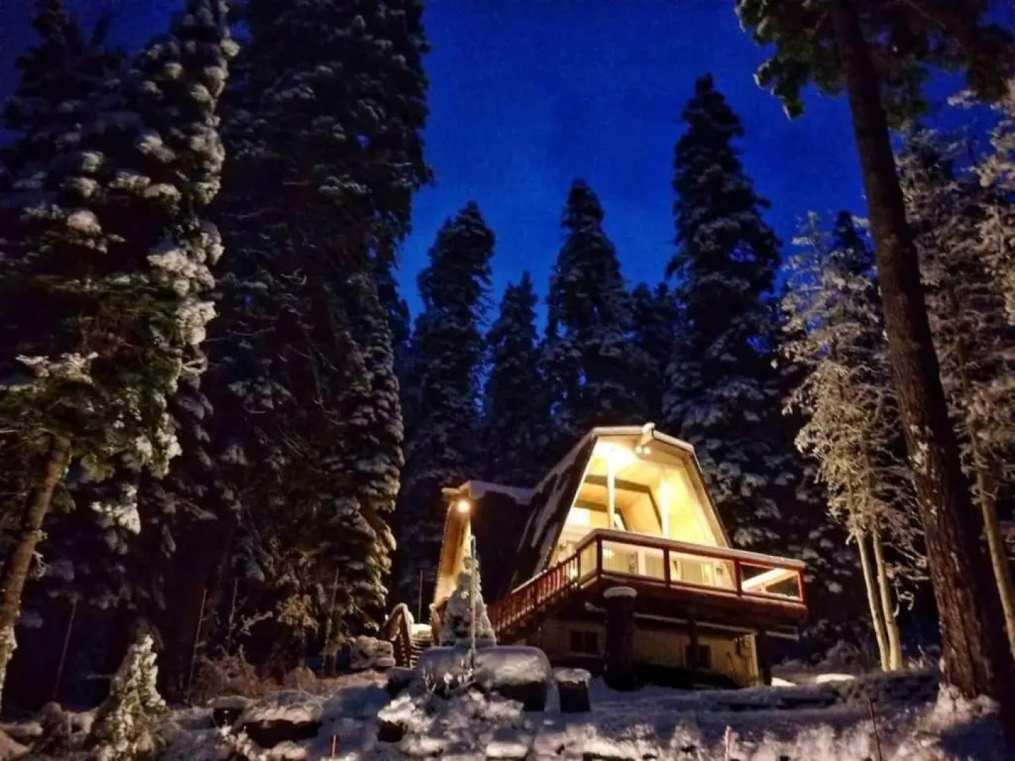 Midnight by Avantstay Remodeled Alpine Meadows A-frame