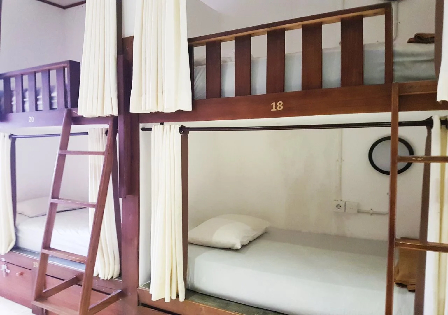 Kayun Hostel Downtown