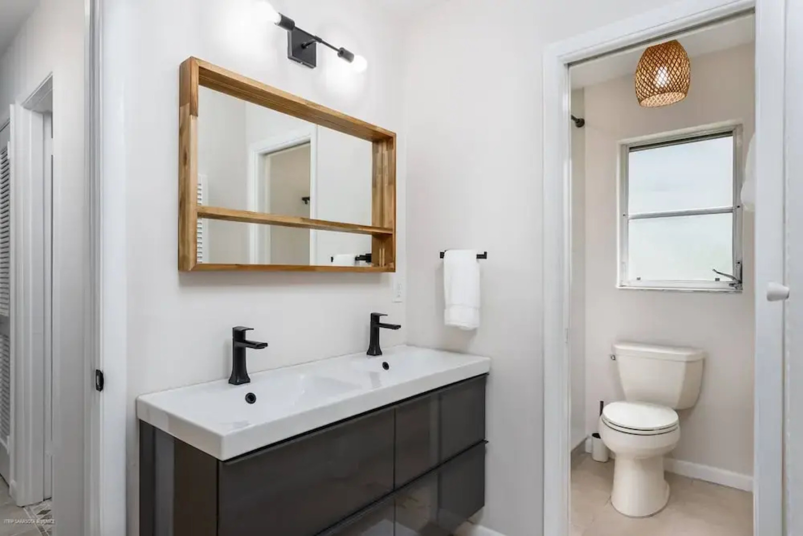 Nokomis Home Close to Beach