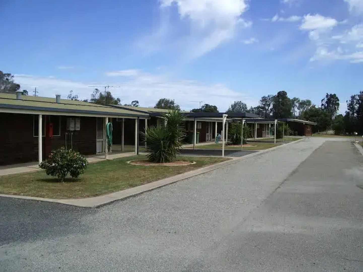 Aaroona Holiday Resort