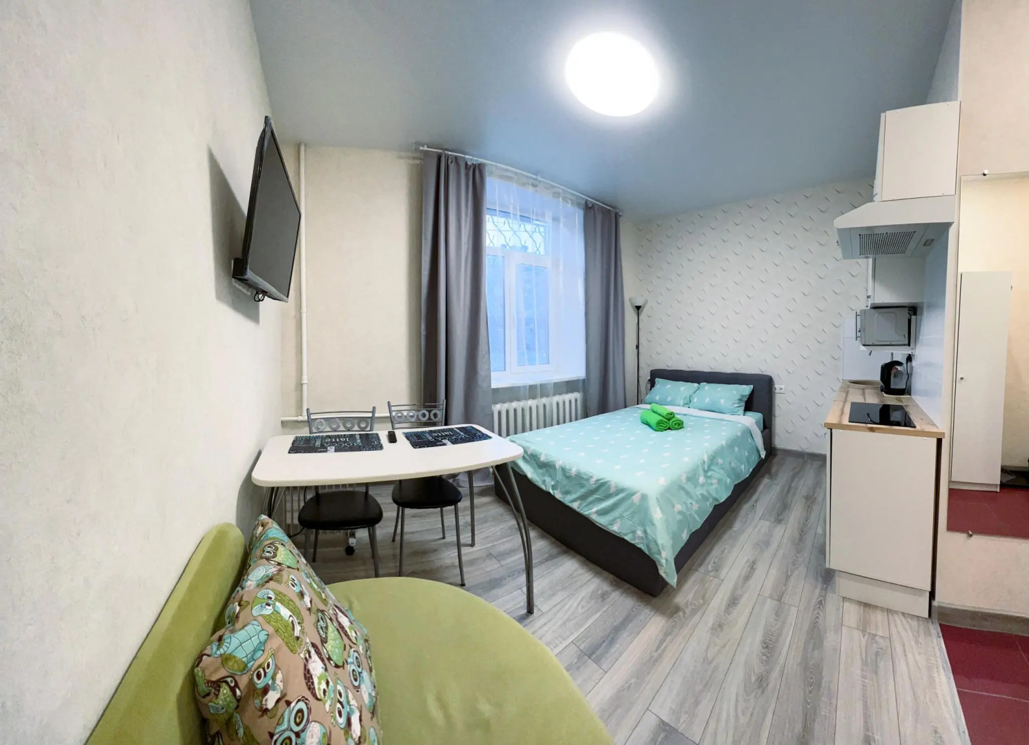 Погостим на улице Николаева