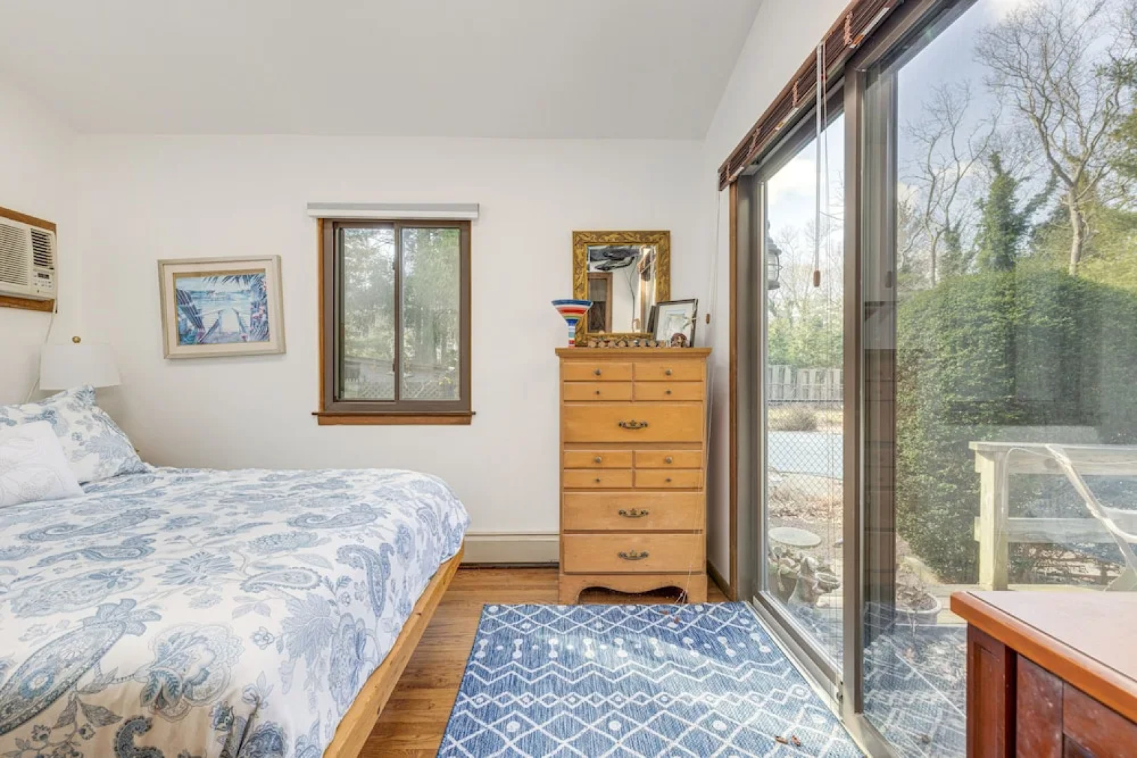 East Hampton Home w Hot Tub & Seasonal Pool