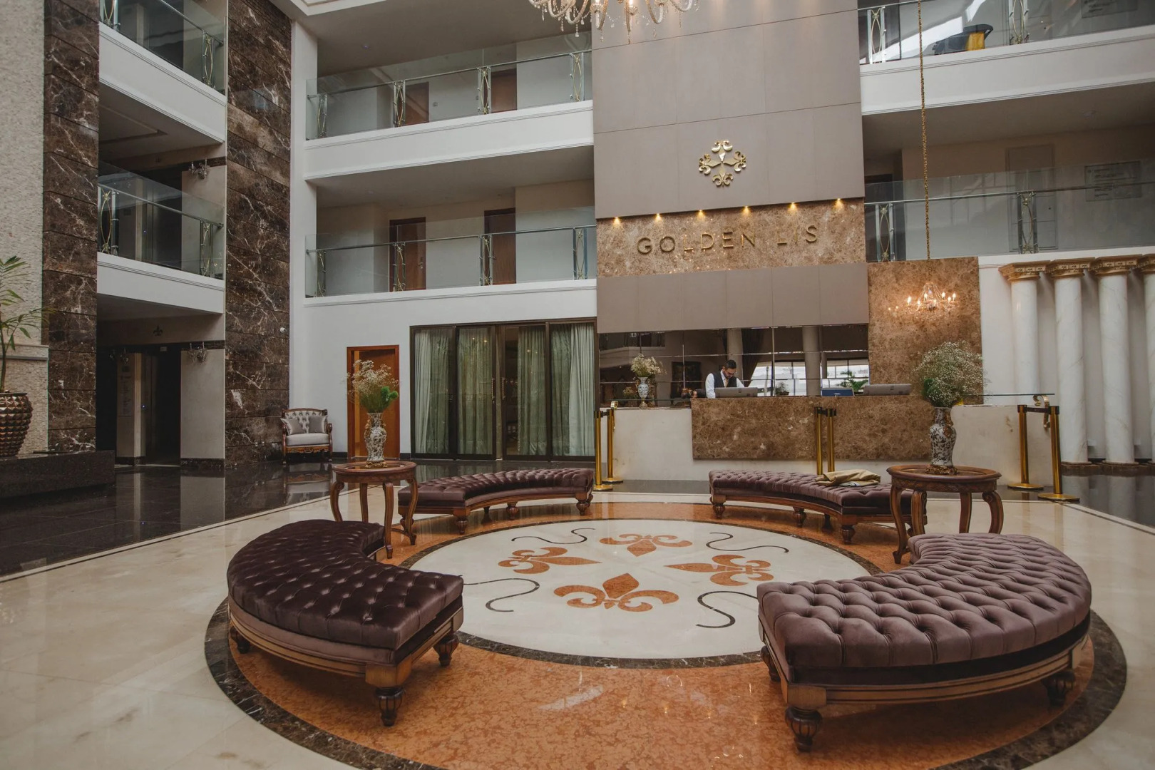 Golden Lis Hotel Boutique