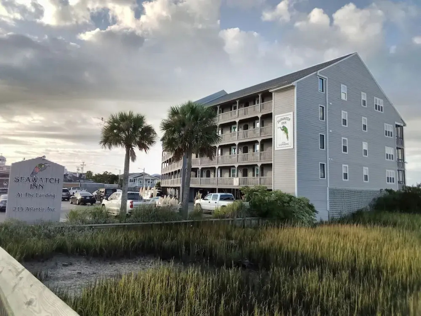 Taranova at Seawatch Inn