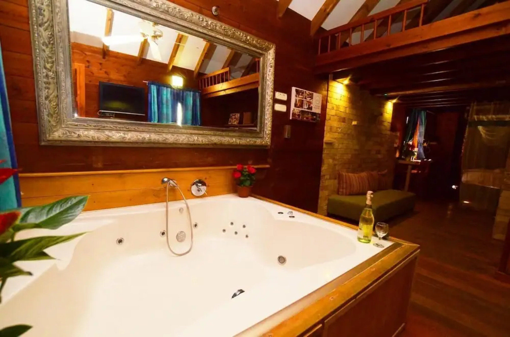 Neve Bar boutique hotel in the village