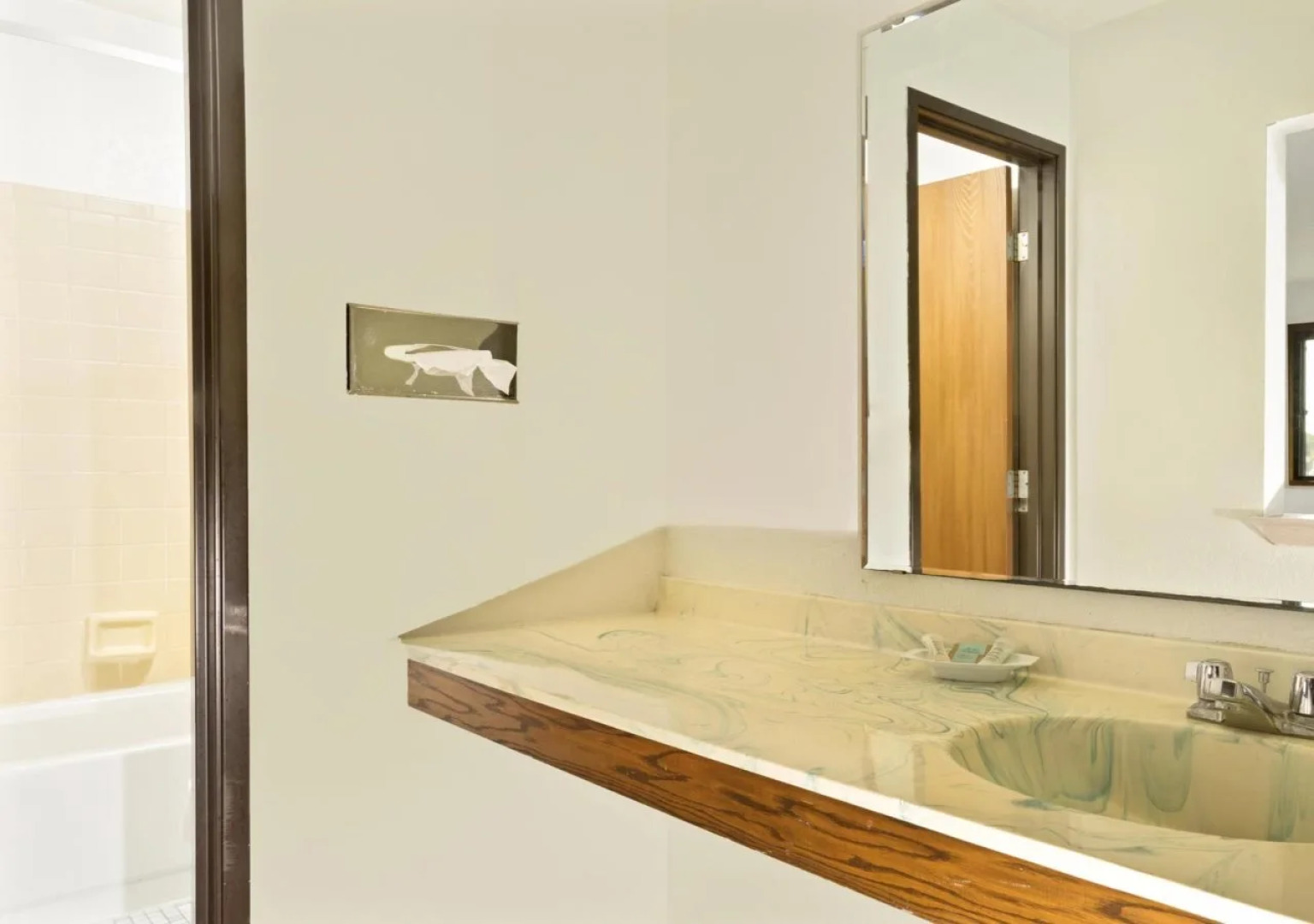 Travelodge by Wyndham Valleyfair Shakopee