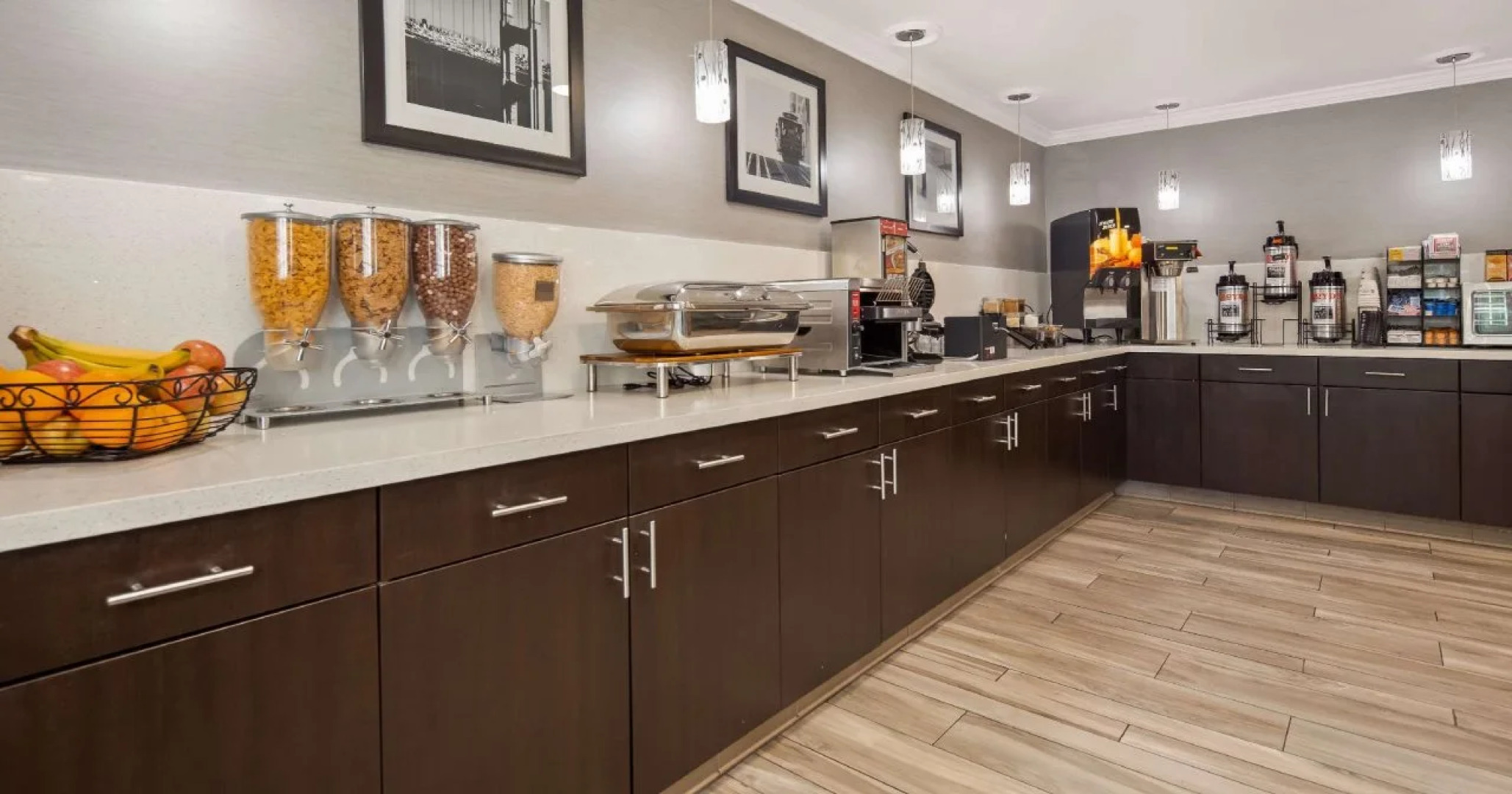 Best Western Plus Vineyard Inn