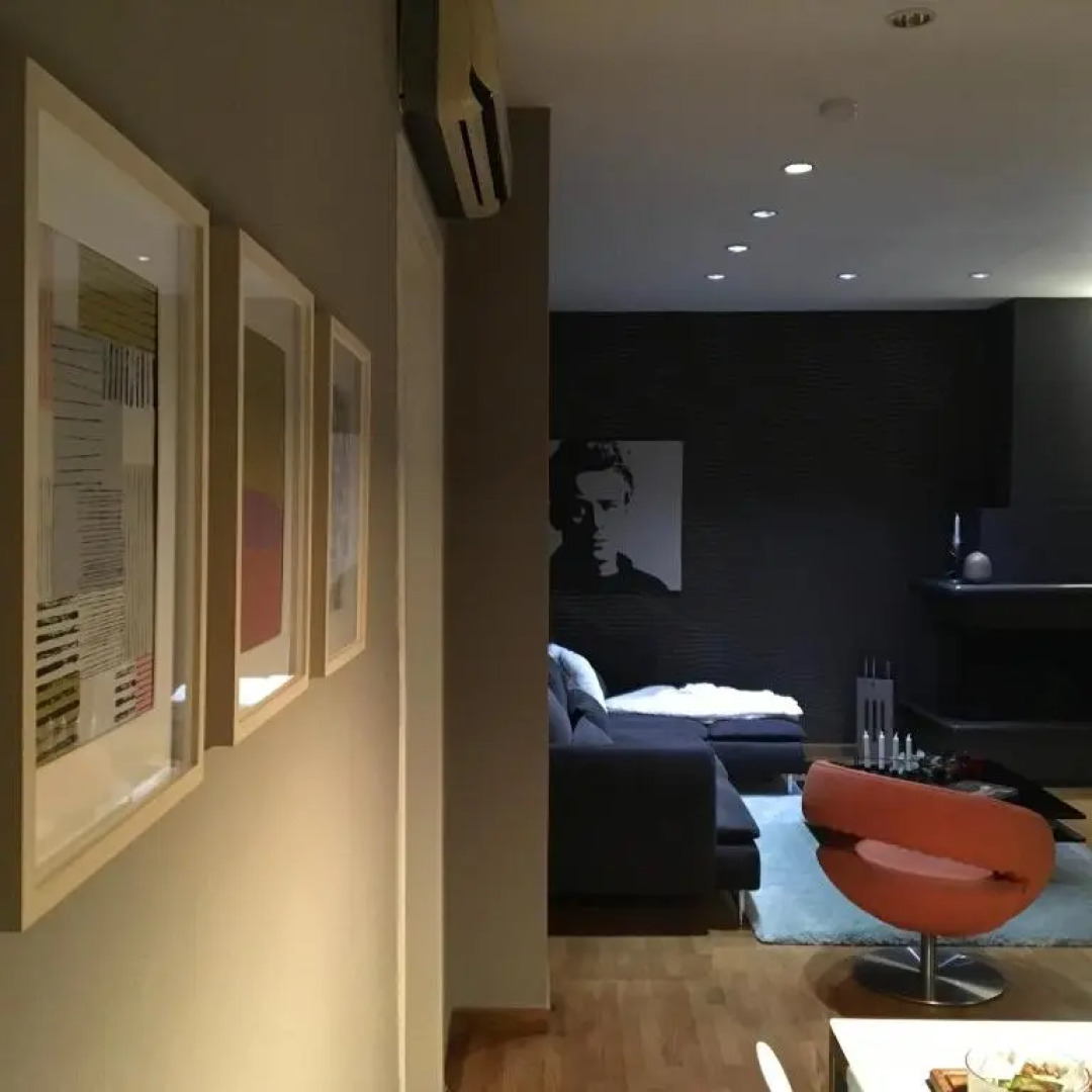 Evelina’s apartment