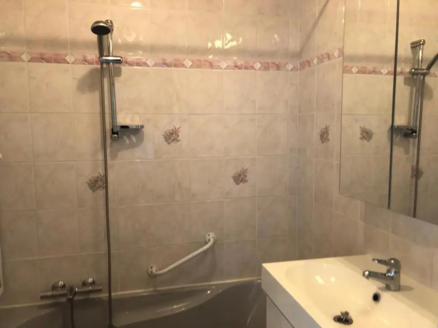 Oostende - Beachfront C3 - SEAVIEW cosy studio 4 personen met frontaal zeezicht type Milano, direct aan het strand