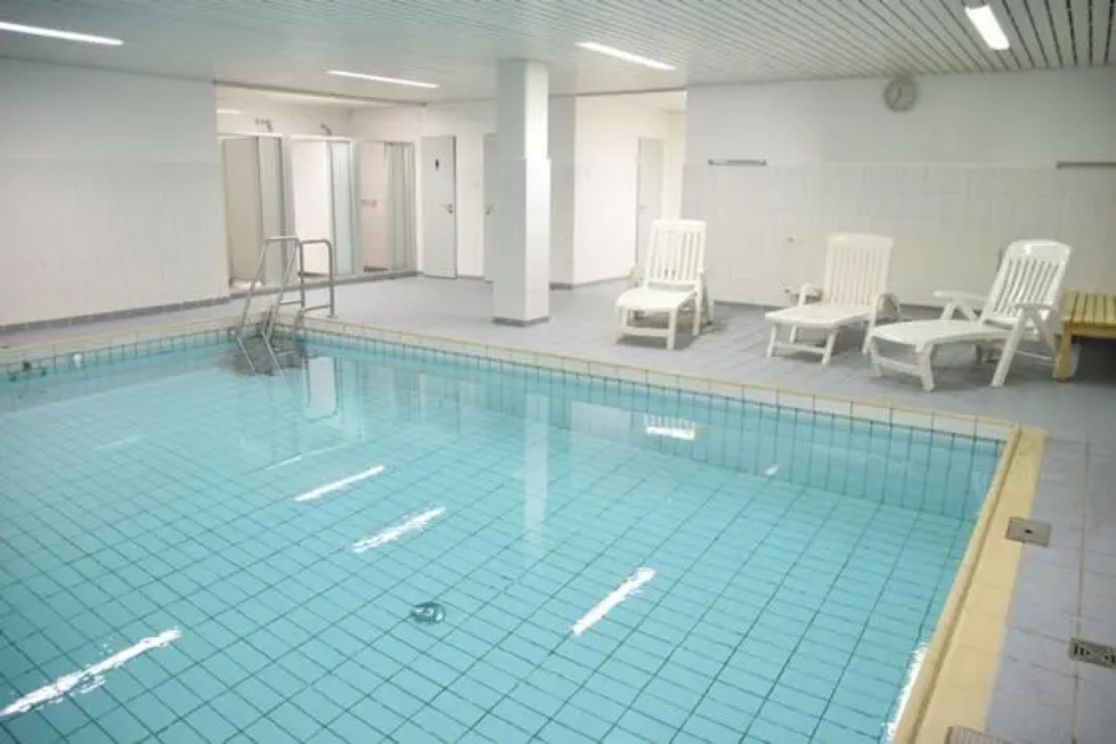 Geräumiges 2-Zimmer-Appartement in der 3. Etage des Hauses.