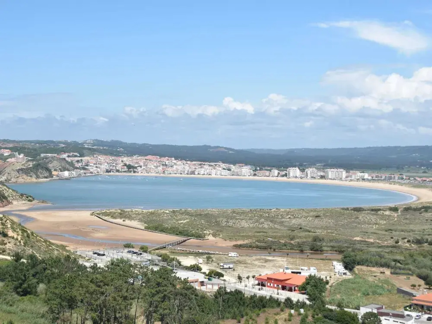 Holiday Home; Nazare Beach for Surfing