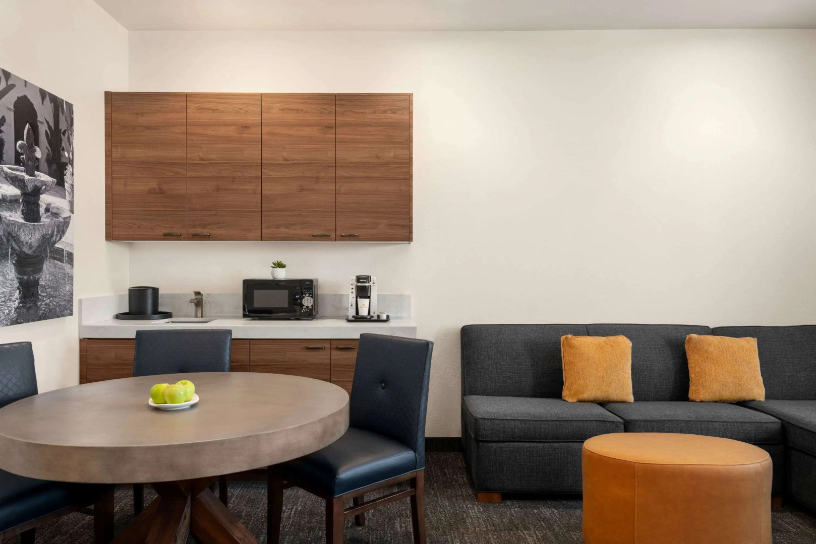 La Quinta Inn & Suites by Wyndham San Luis Obispo Downtown