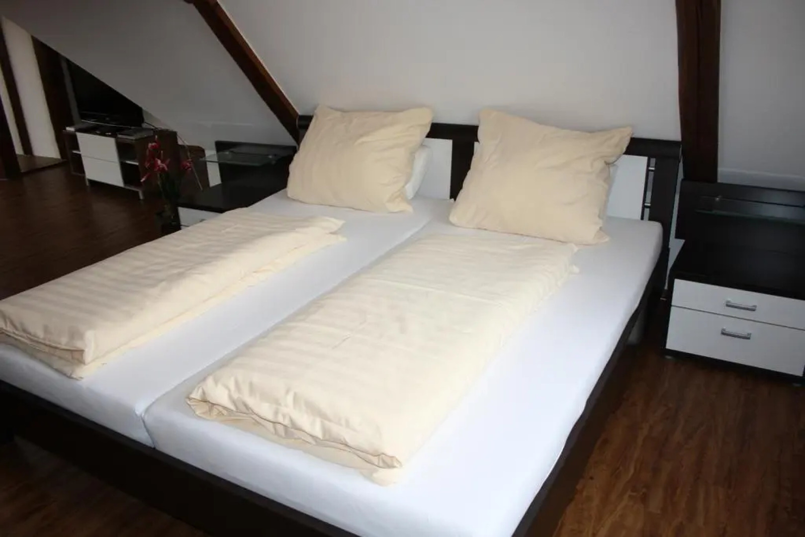 Thai Tawan Apartments