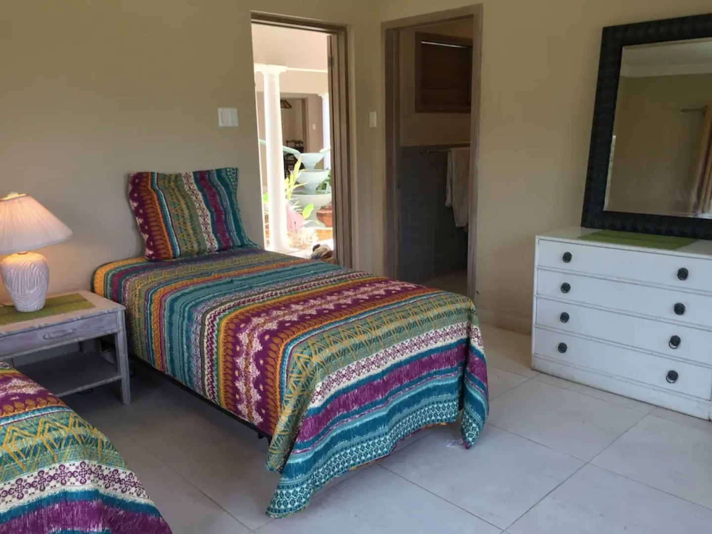 Captain's Cove Beach Resort & Villas