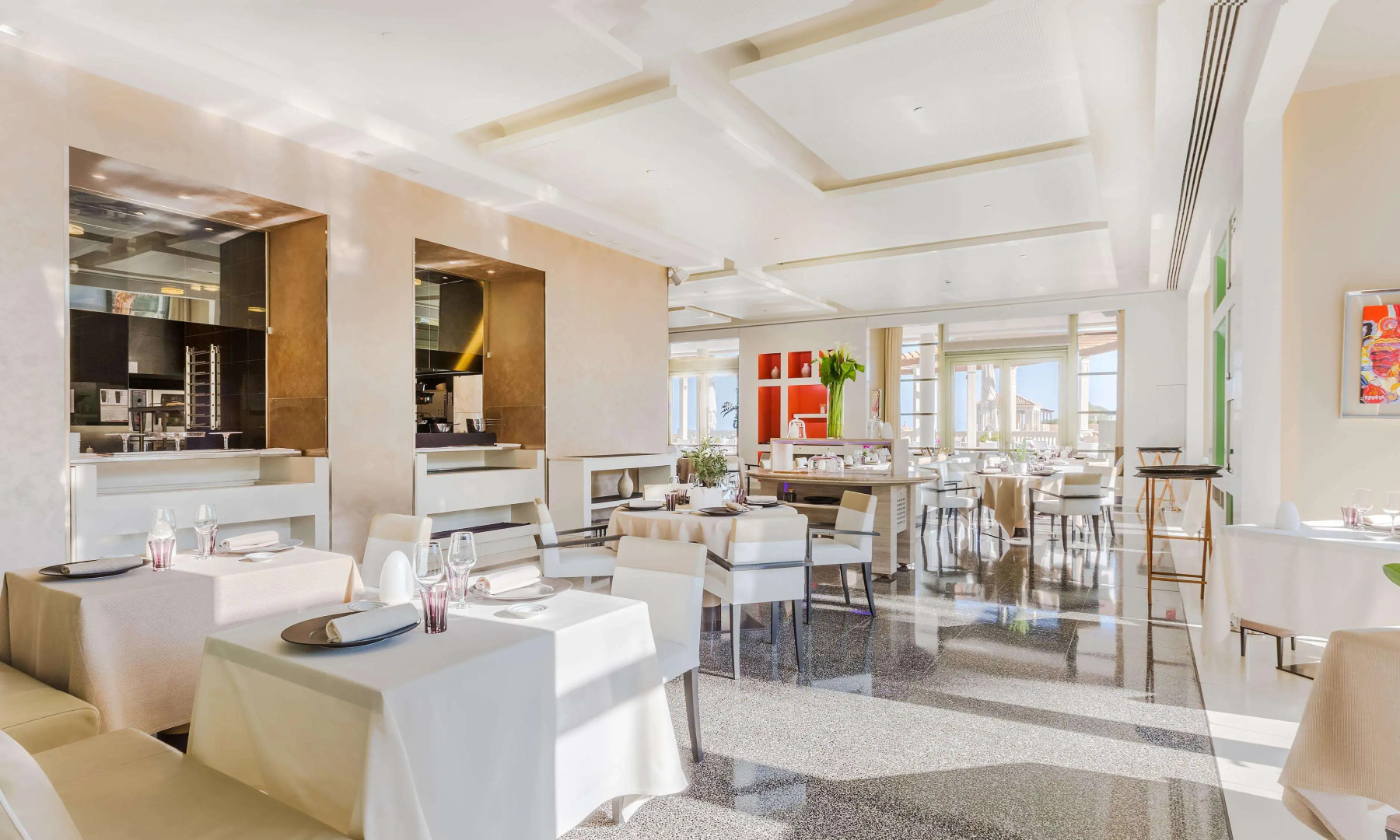 Monte-Carlo Bay Hotel & Resort