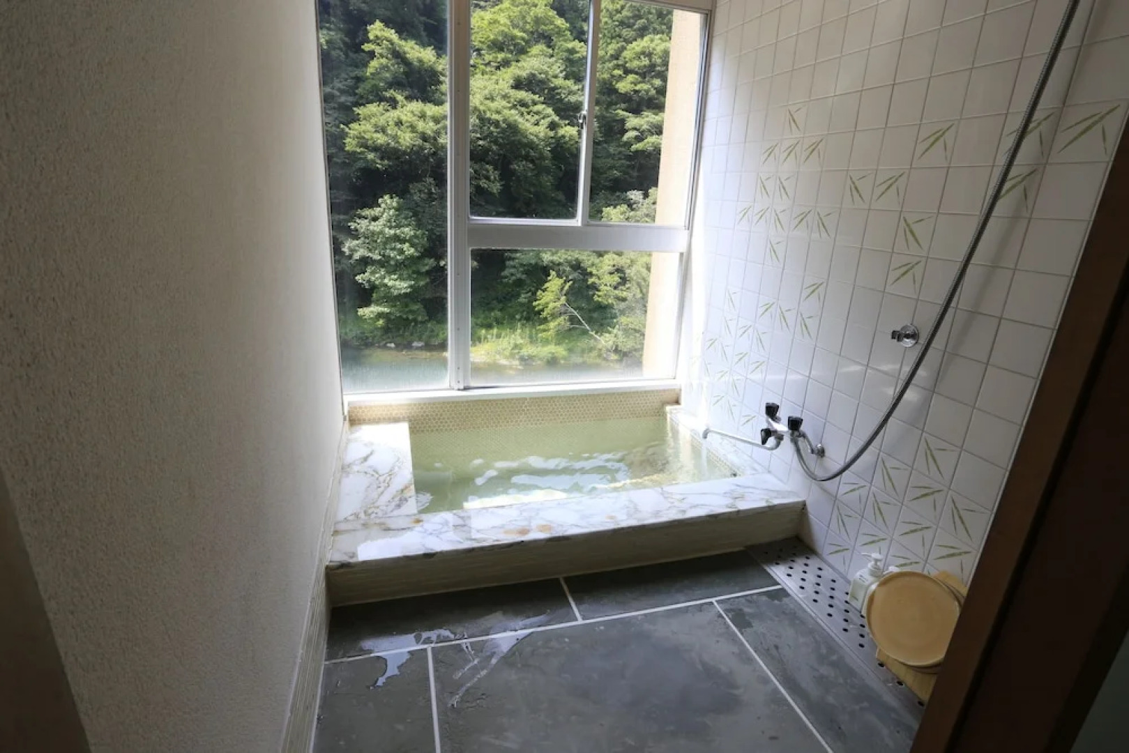 Yubara Onsen Genroku Hatago Aburaya