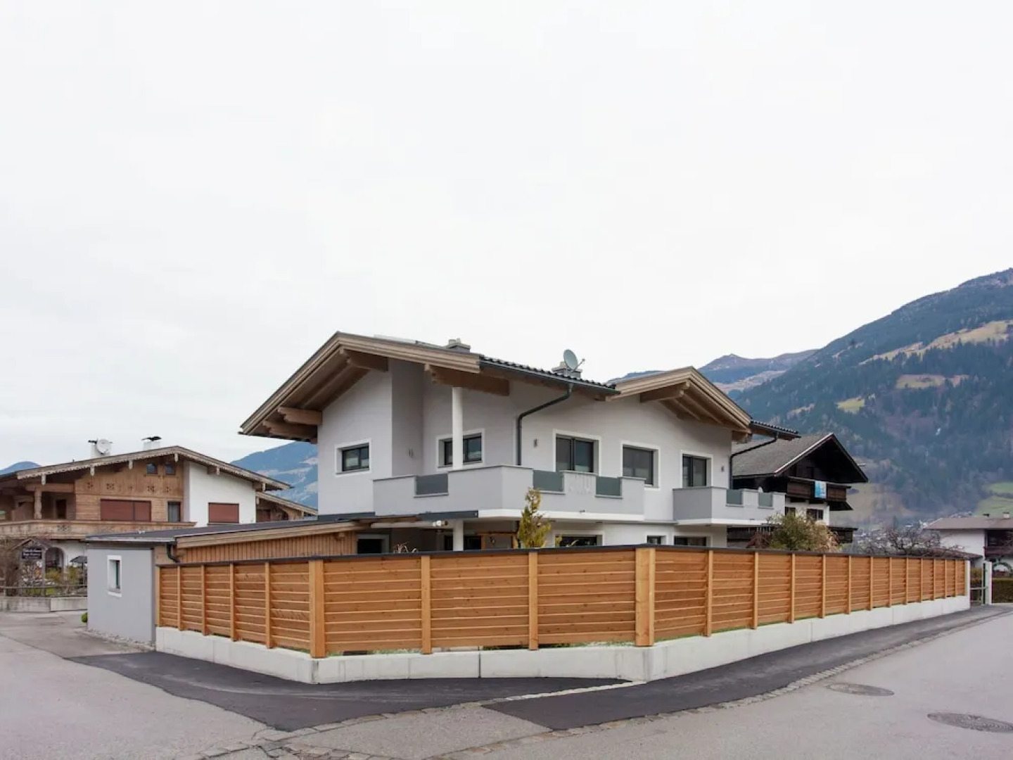 Gorgeous Apartment in Uderns With Parking