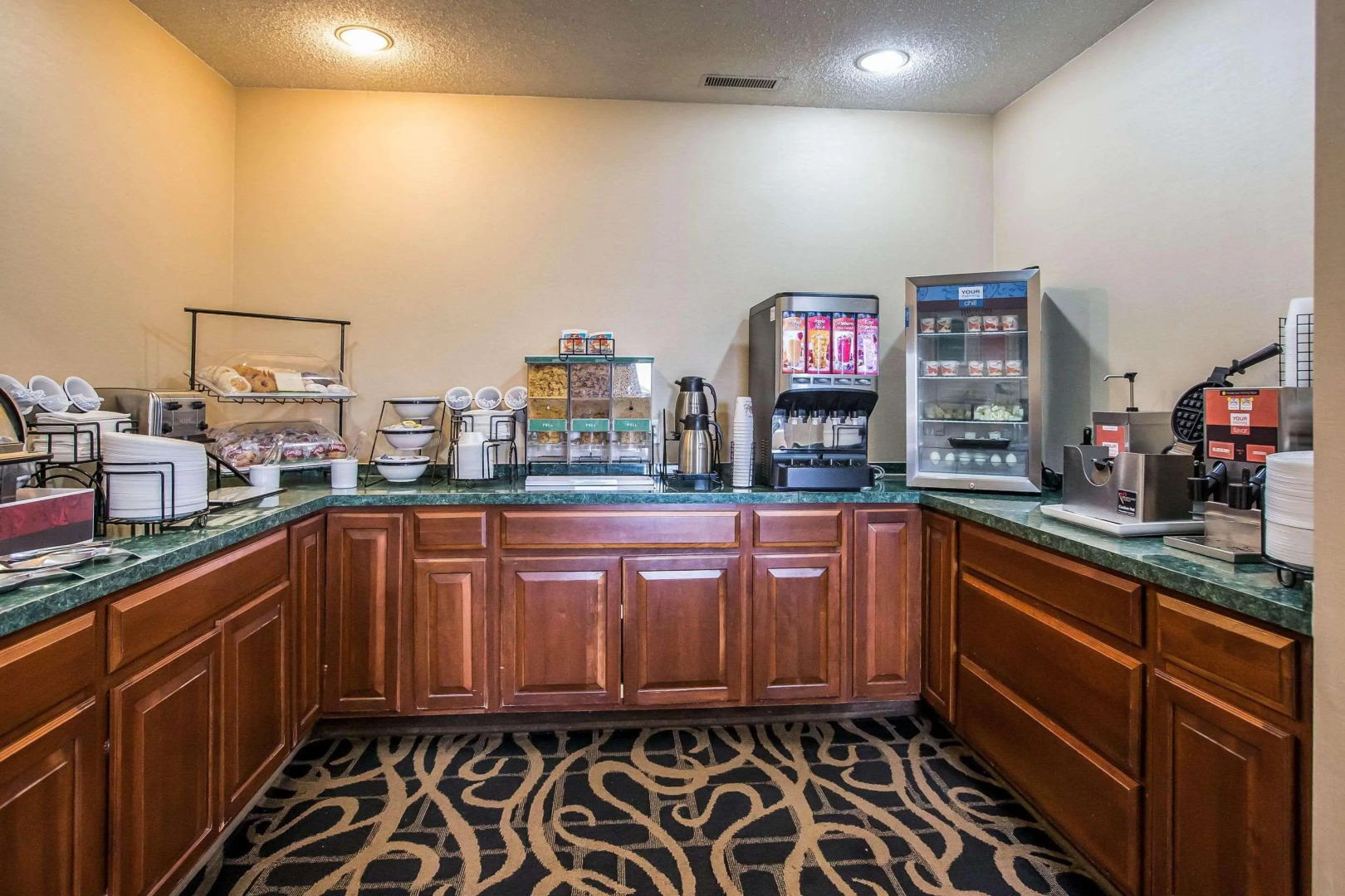 Quality Inn & Suites Mendota near I-39