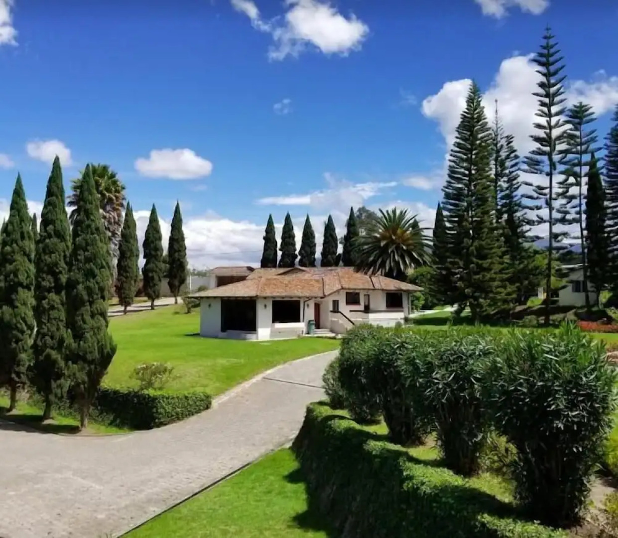 Quito Airport Suites