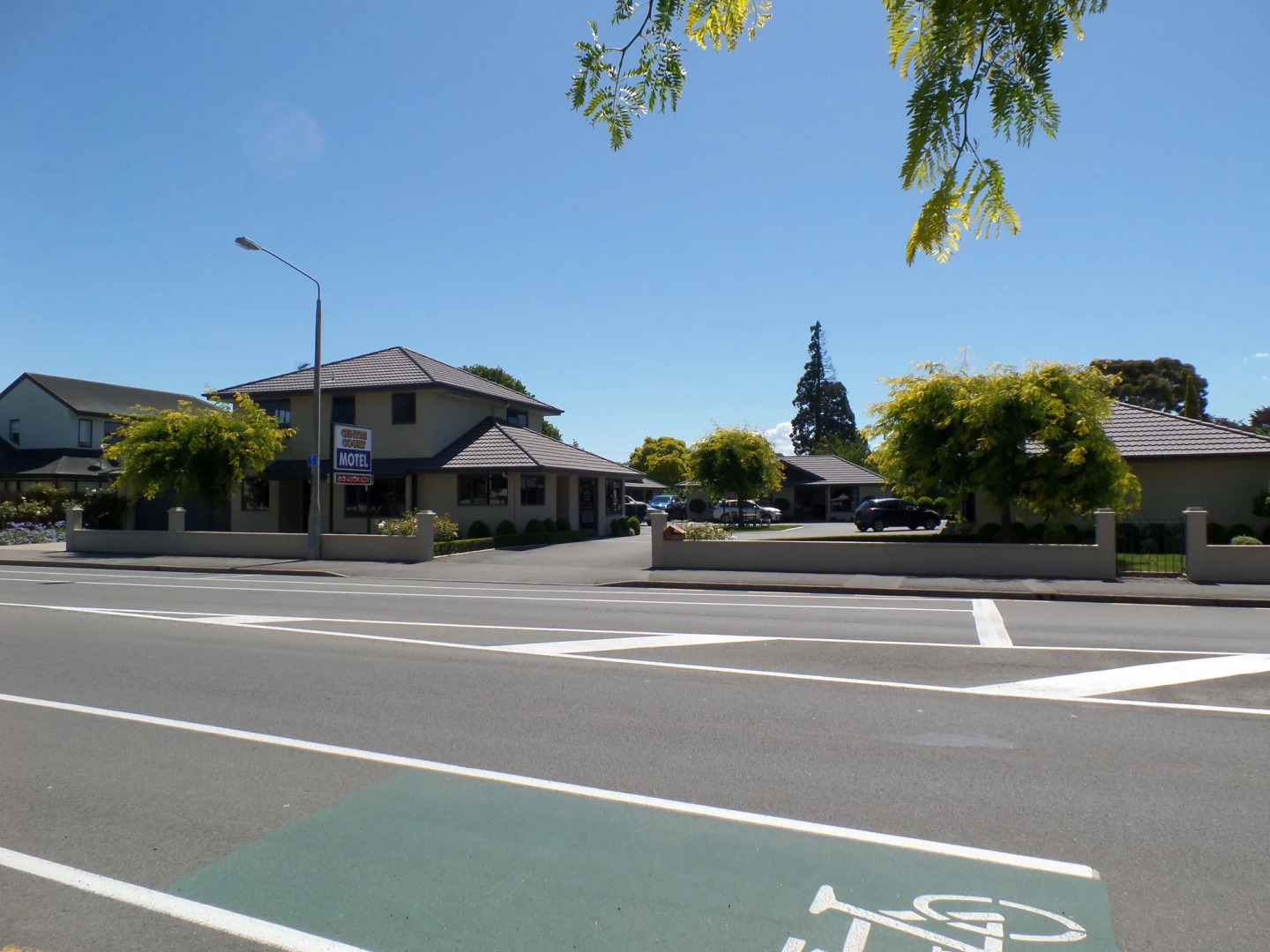 Centre Court Motel