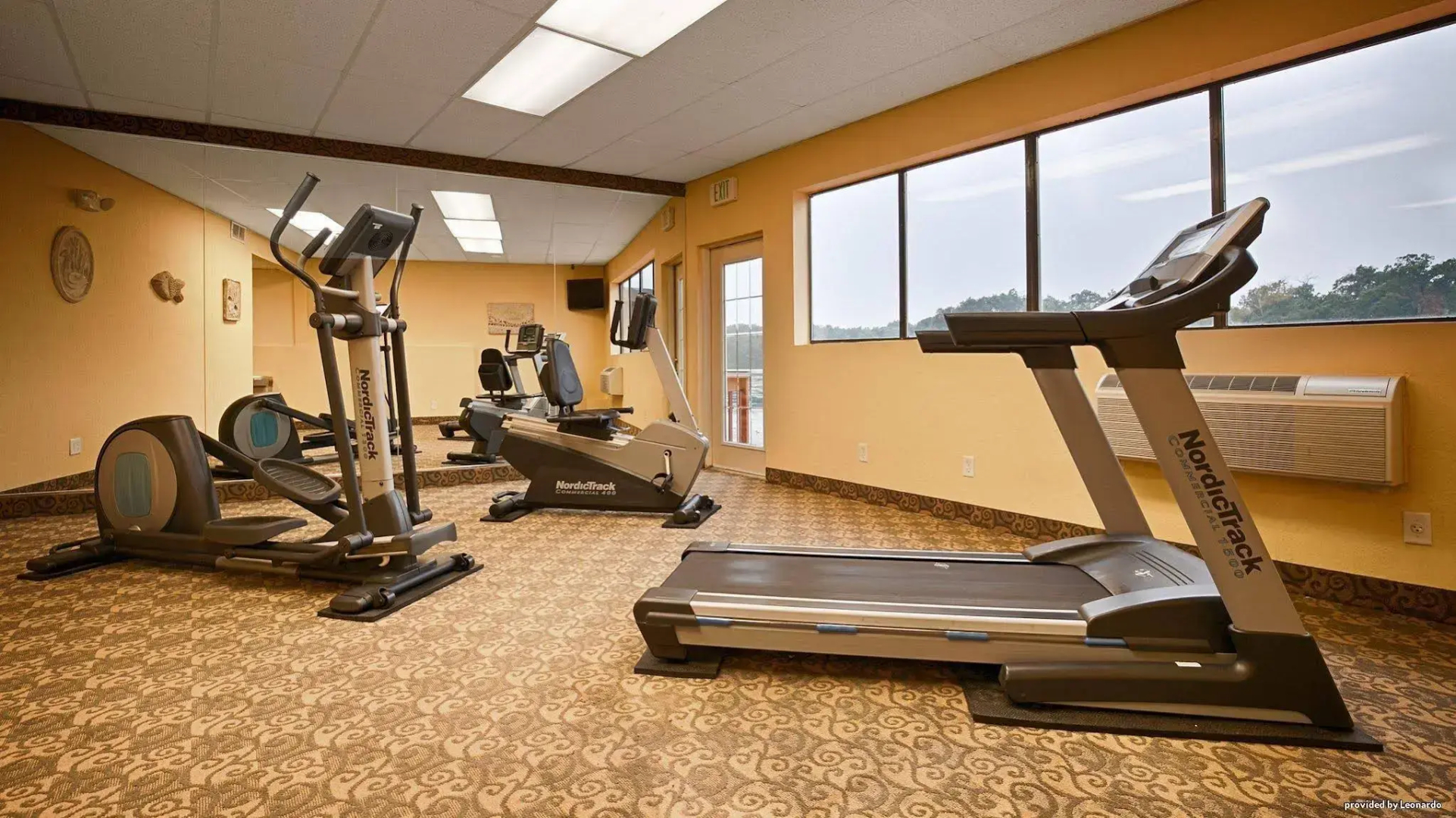 Best Western Indian Oak