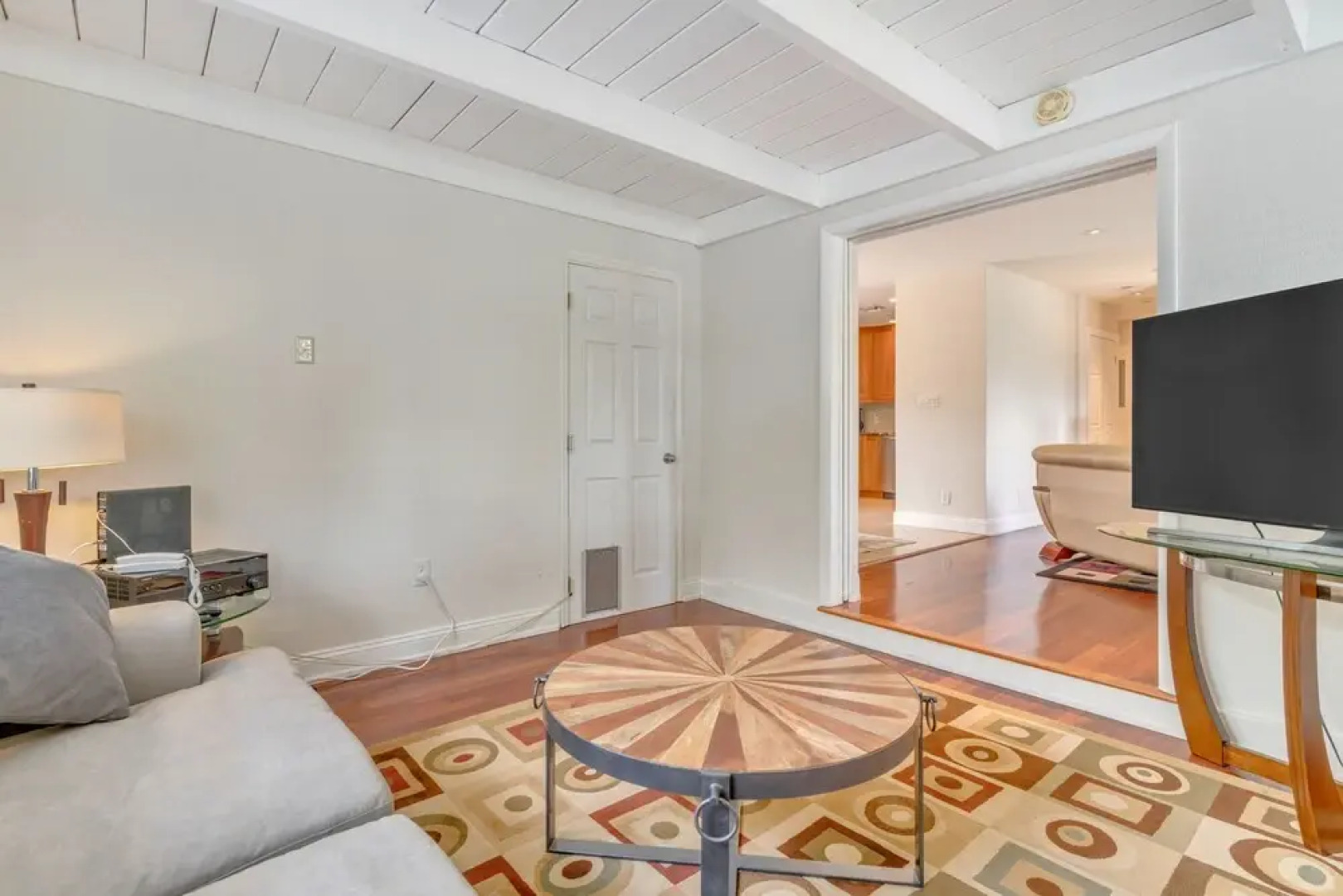 Shangri-la 3 Bedroom Home by RedAwning