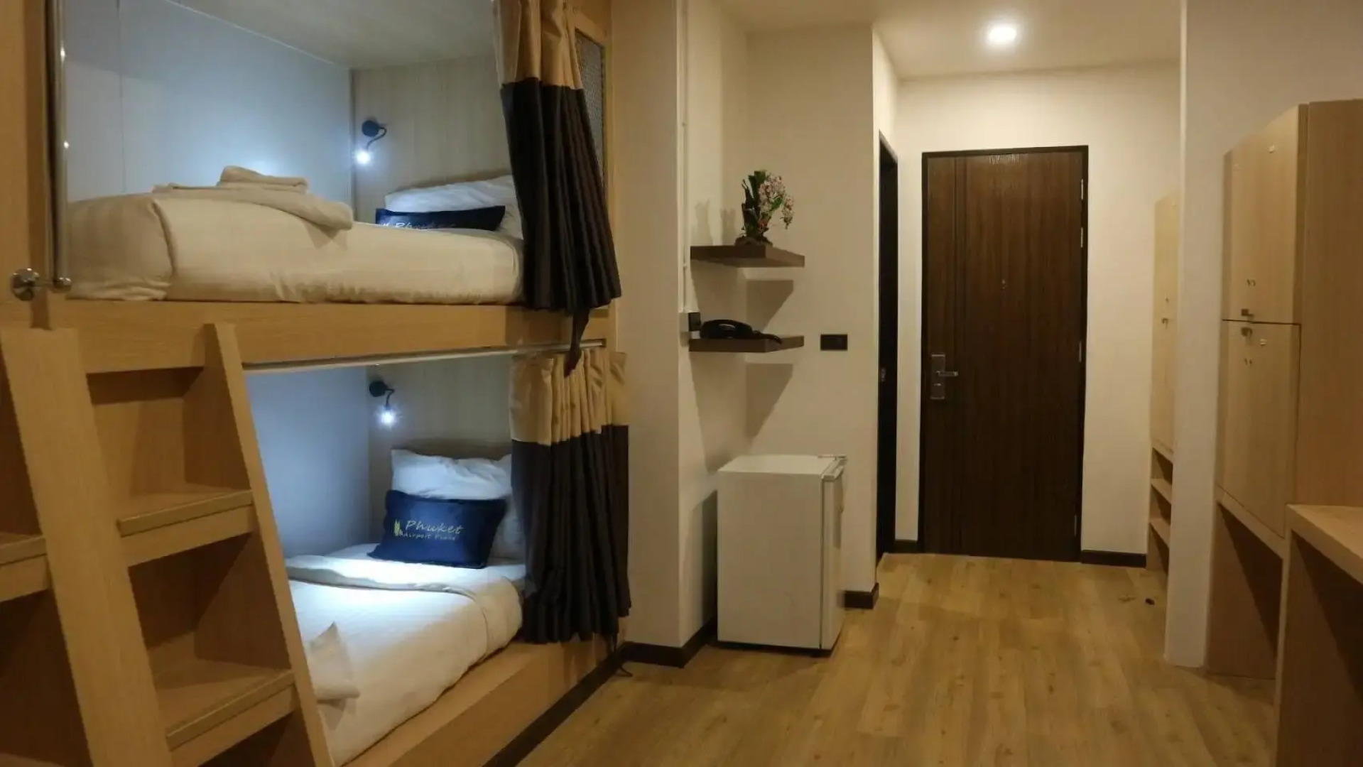 Phuket Airport Place