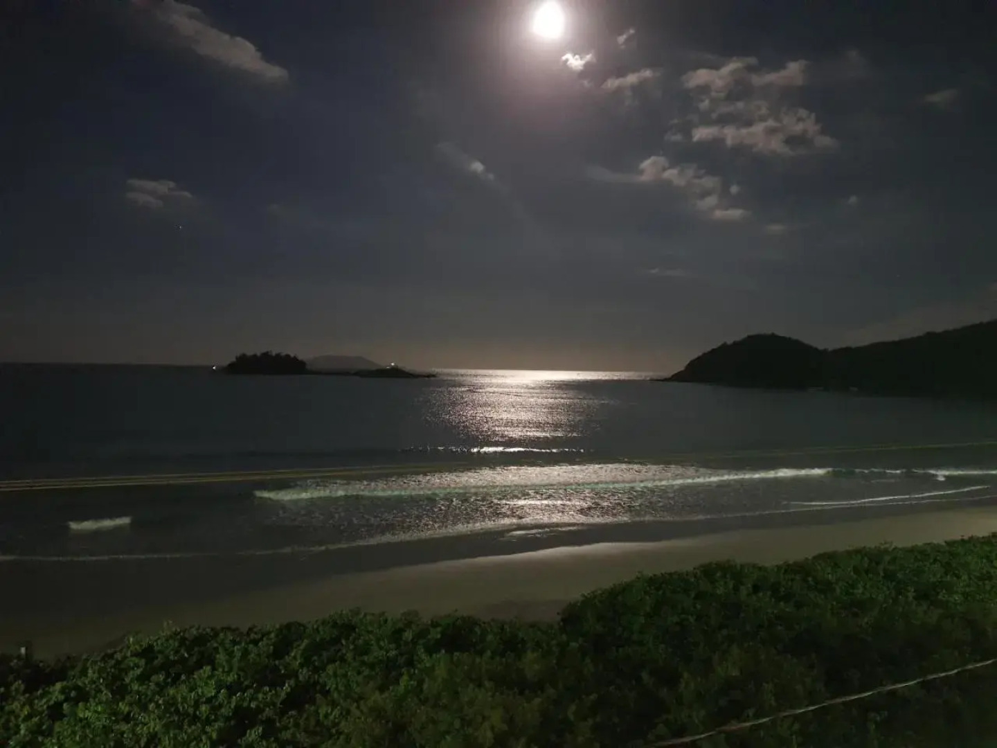 Apt de luxo, pé na areia, 200m2 melhor loc Palmas