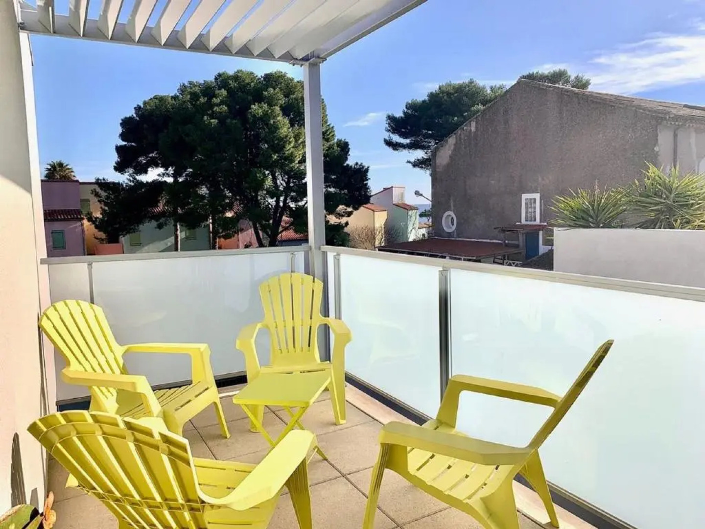 Appartement Mèze, 3 pièces, 4 personnes - FR-1-604-22