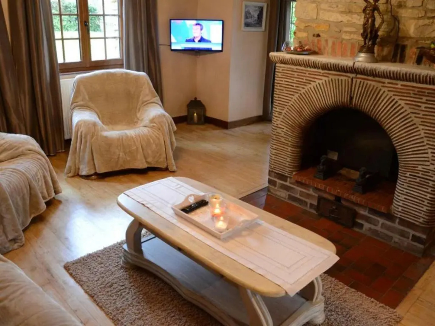 Gîte Bar-sur-Seine, 4 pièces, 6 personnes - FR-1-543-39