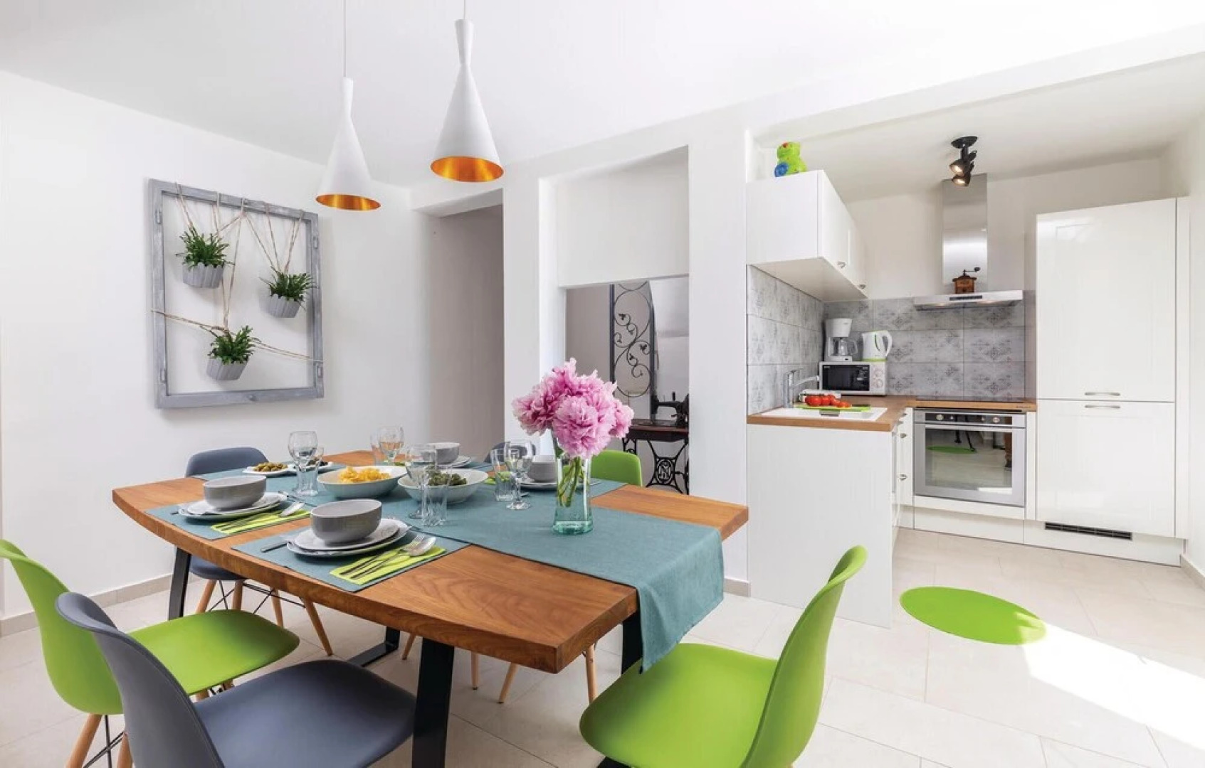 Beautiful Home in Duga Uvala With Wifi and 2 Bedrooms