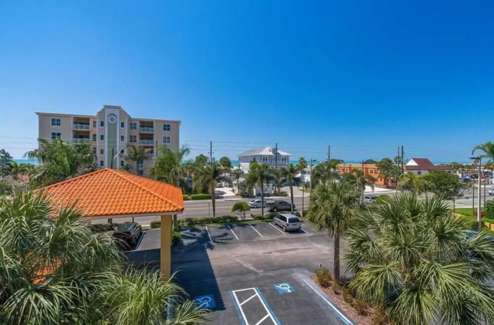 204 - Palms of Treasure Island