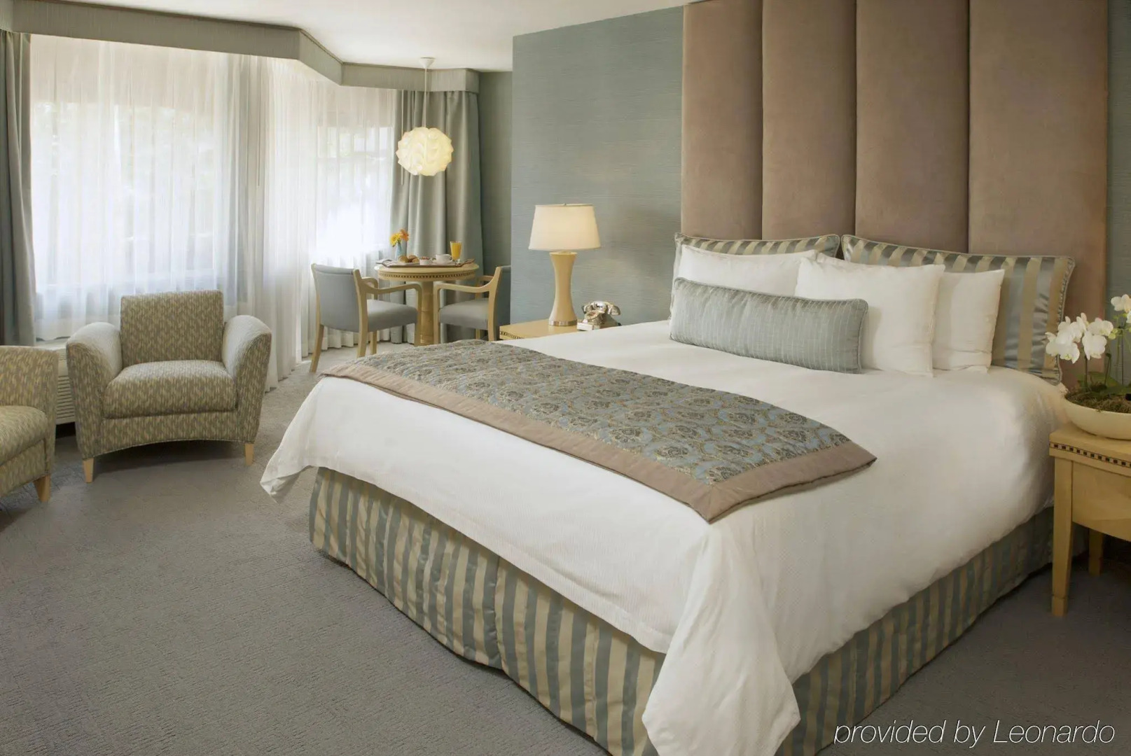 Belamar Hotel Manhattan Beach, Tapestry Collection by Hilton