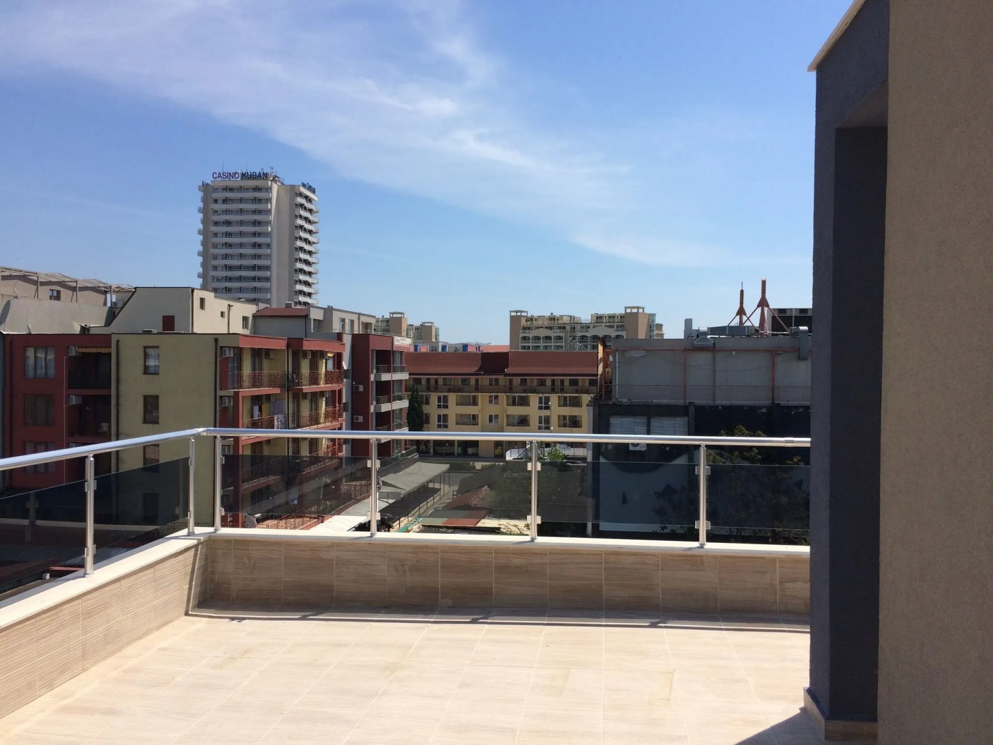 Palm Residence Deluxe Studios