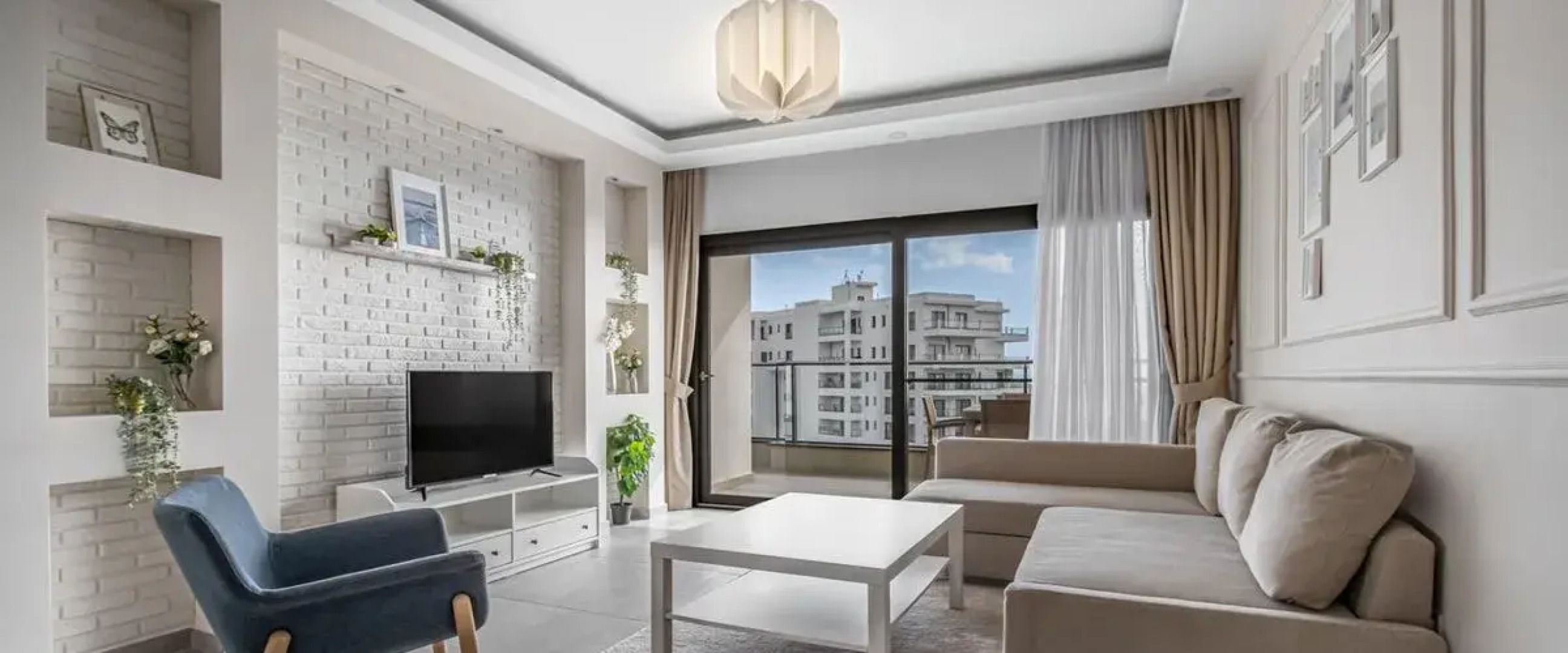 Caesar Blue Seaside Luxury Apartments