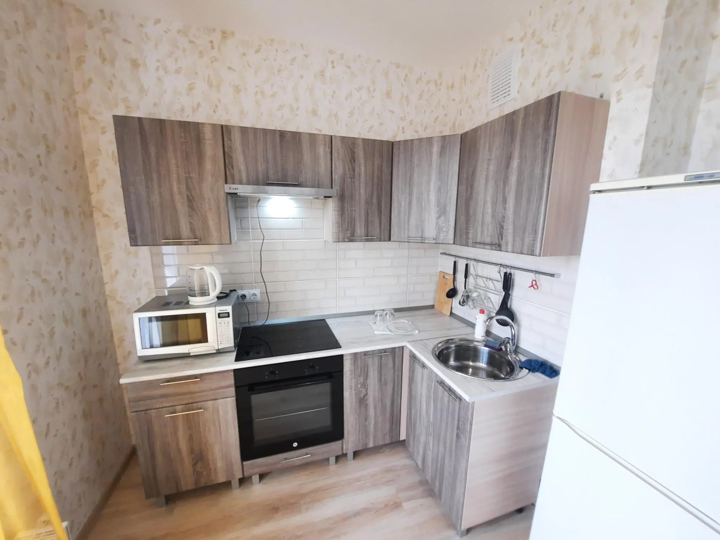 К энд К Апартментс на улице Революции 48В