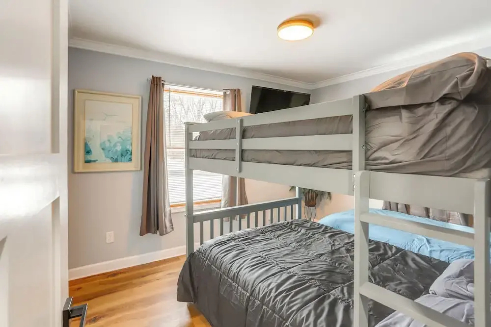 7 Mi to Cedar Point: Retreat w/ Hot Tub & Gazebo