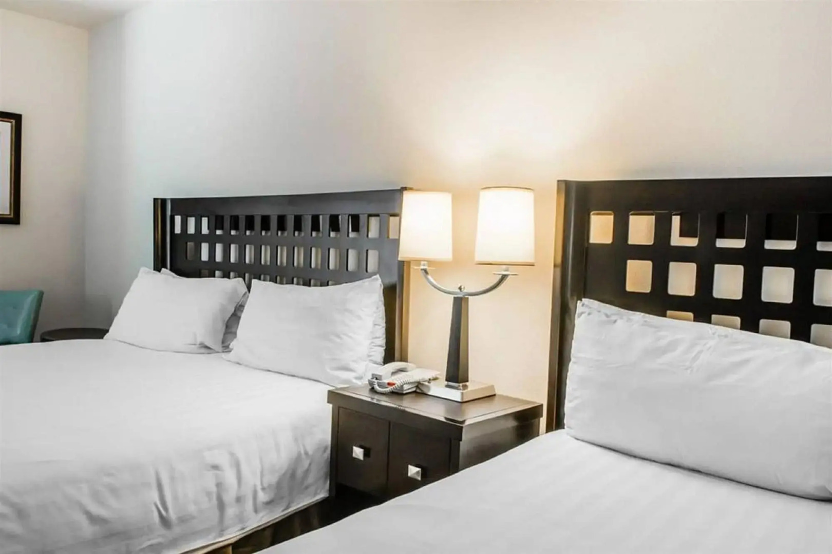 Sunchase Inn & Suites