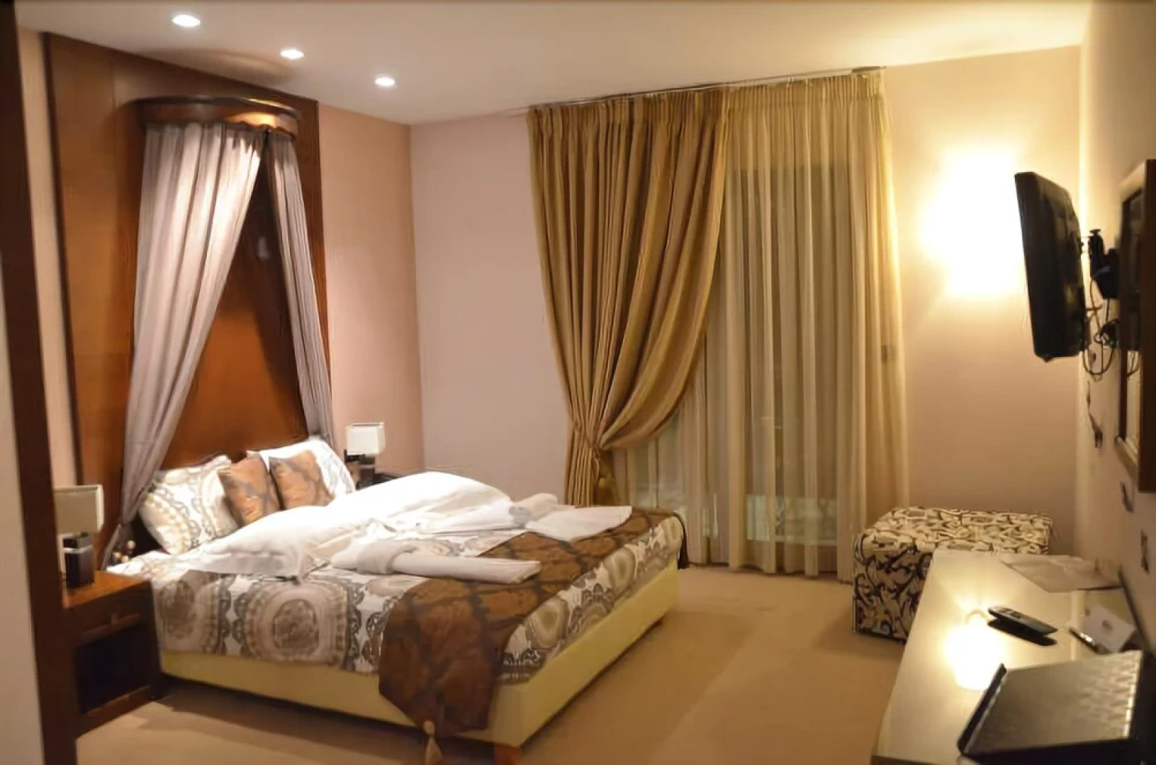 Hotel La Munte Mountain Resort