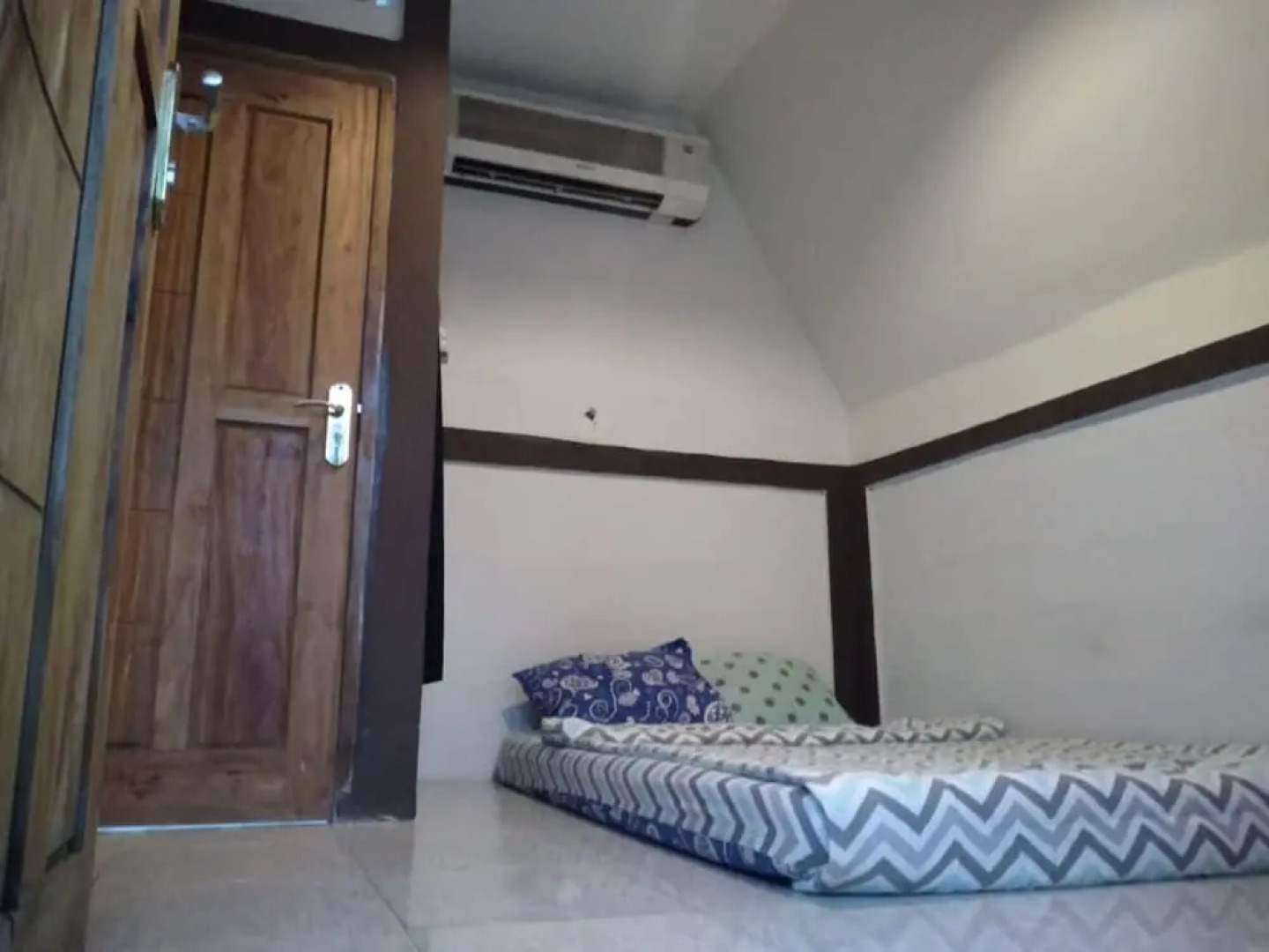 Pantai Suwuk River View Bungalow