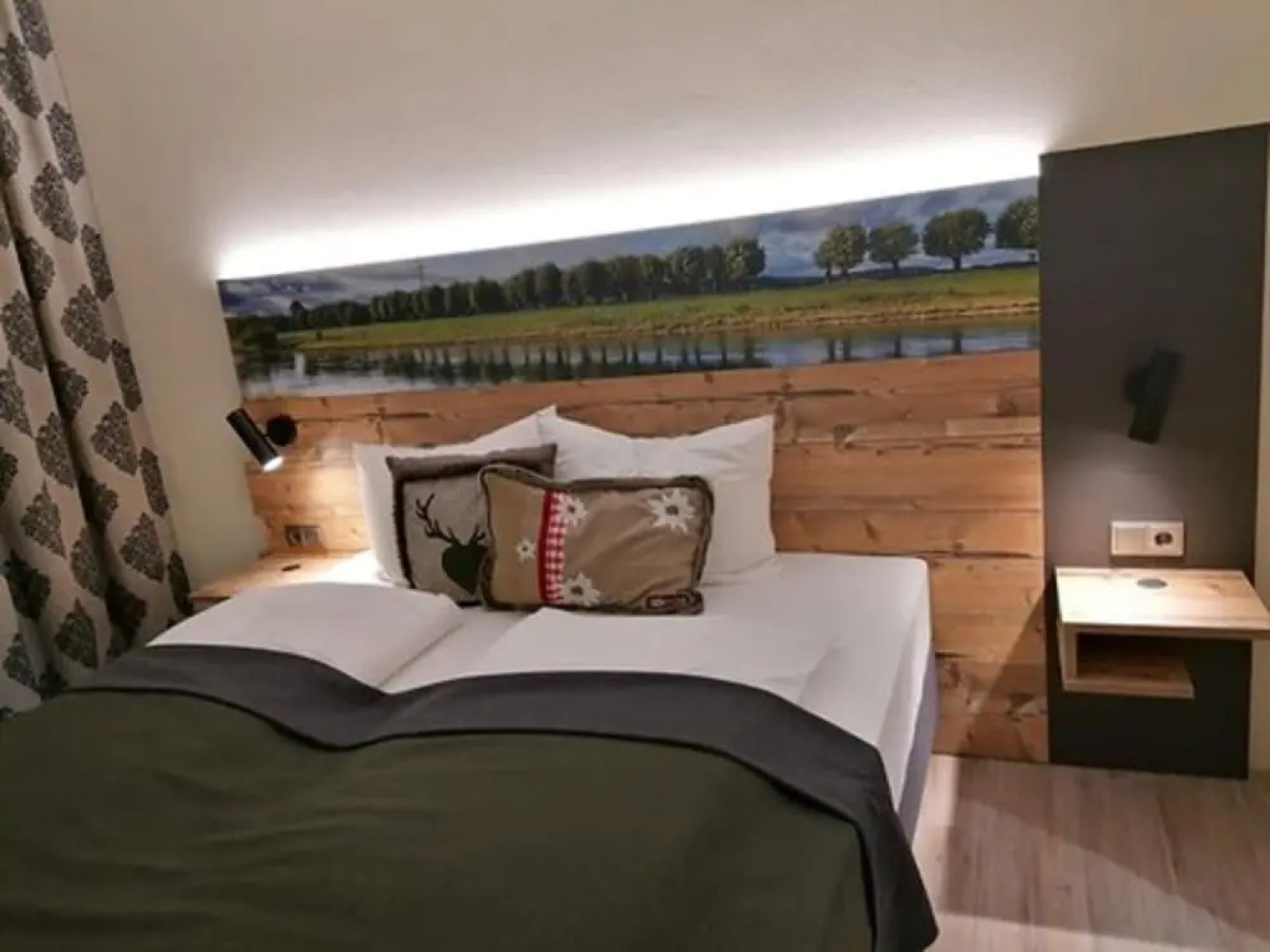 Grohnder Fährhaus GmbH Hotel