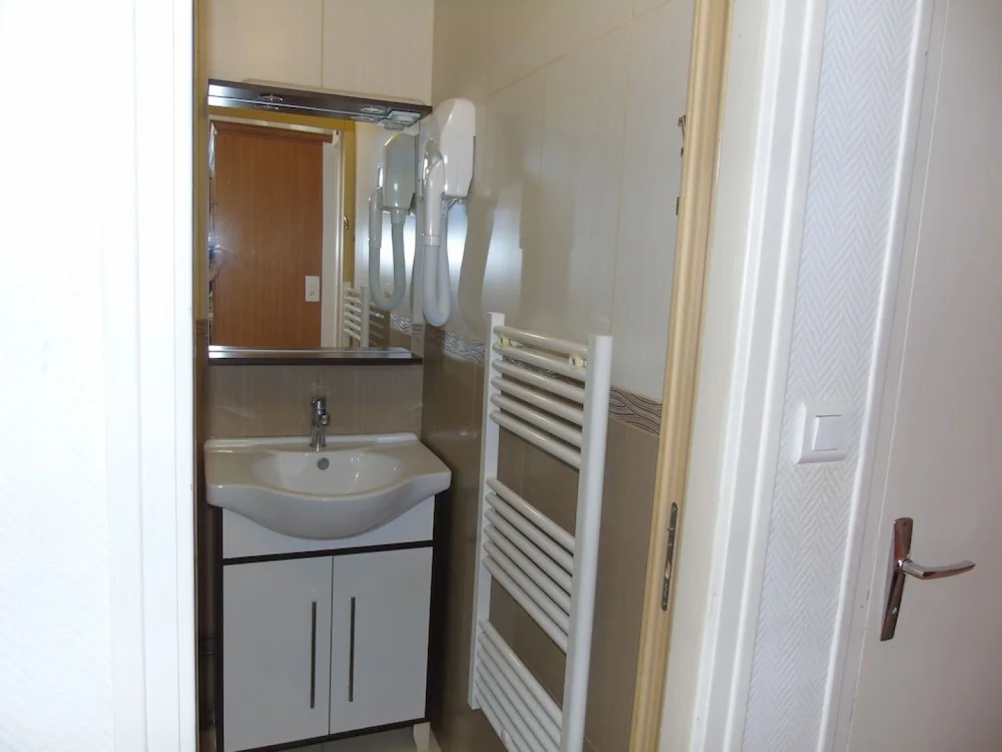 Appartement terrasse esprit loft vue sur mer