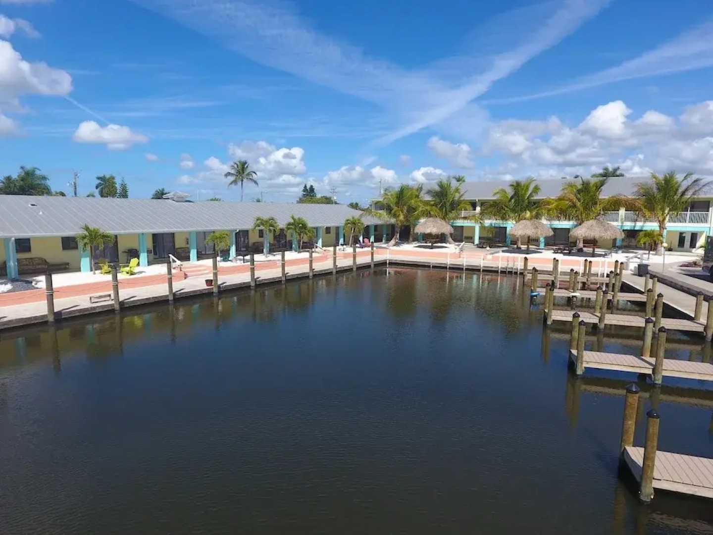 Off the Charts Inn & Out Island Resort