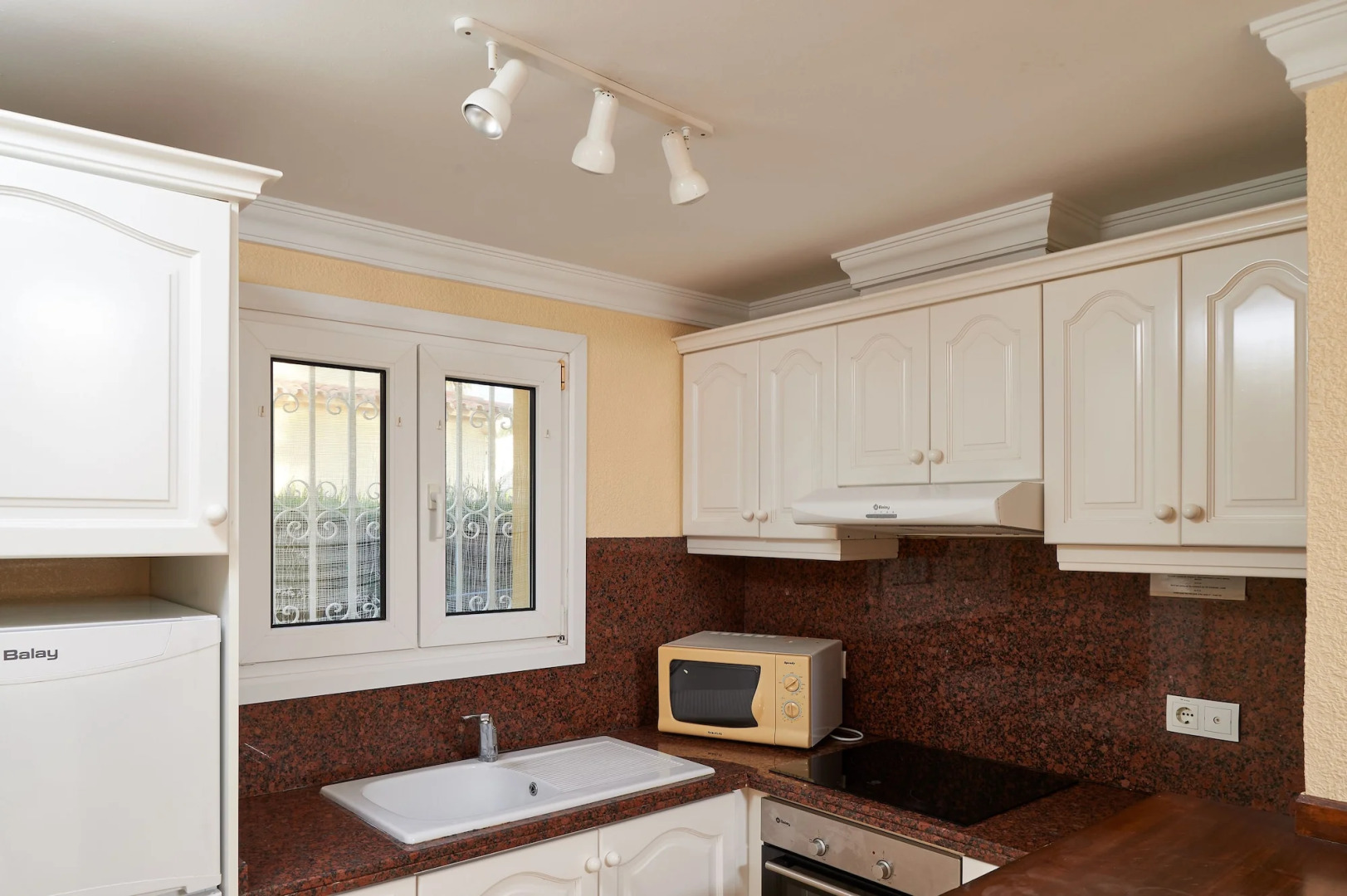 Oliva Nova Villas & Apartamentos